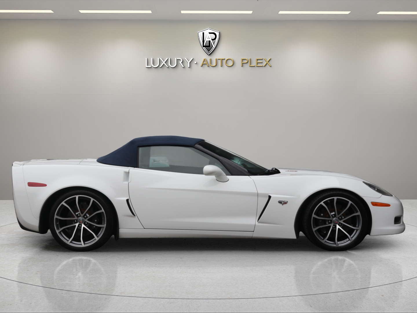 2013 Chevrolet Corvette 427 - Photo 13