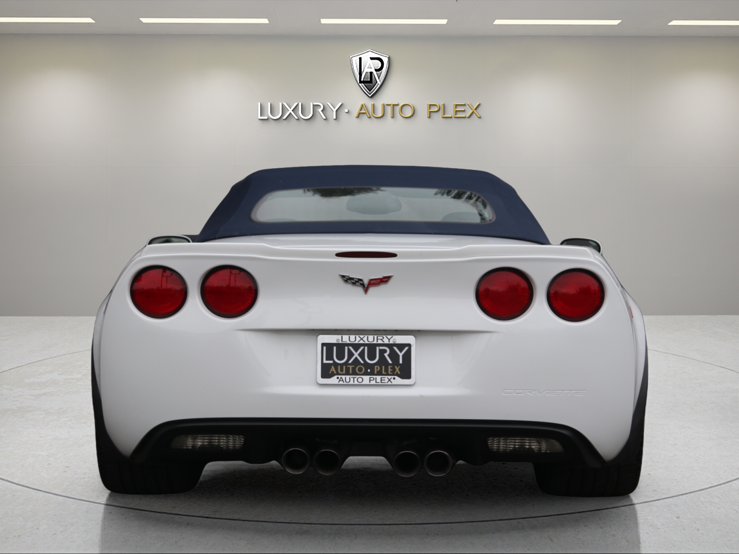 2013 Chevrolet Corvette 427 - Photo 15