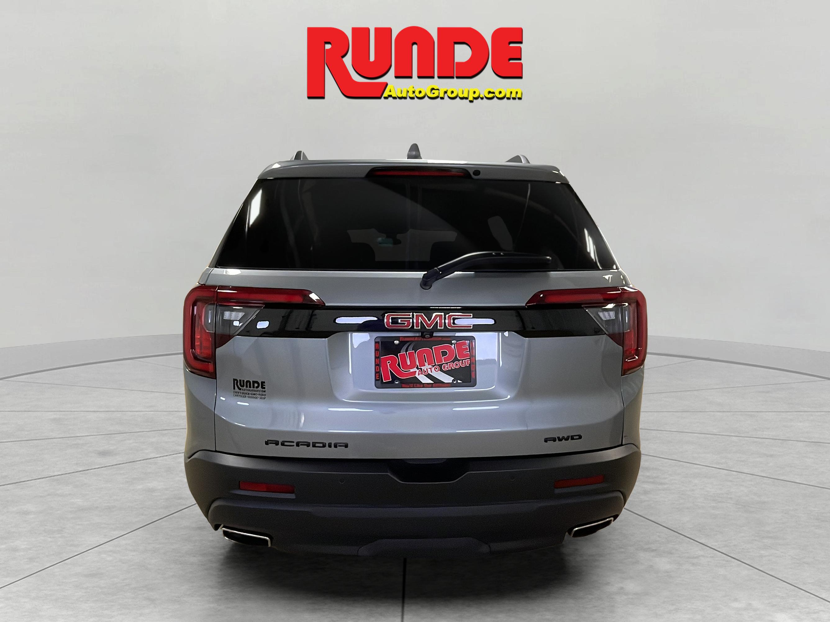 2023 Gmc Acadia SLE photo 6