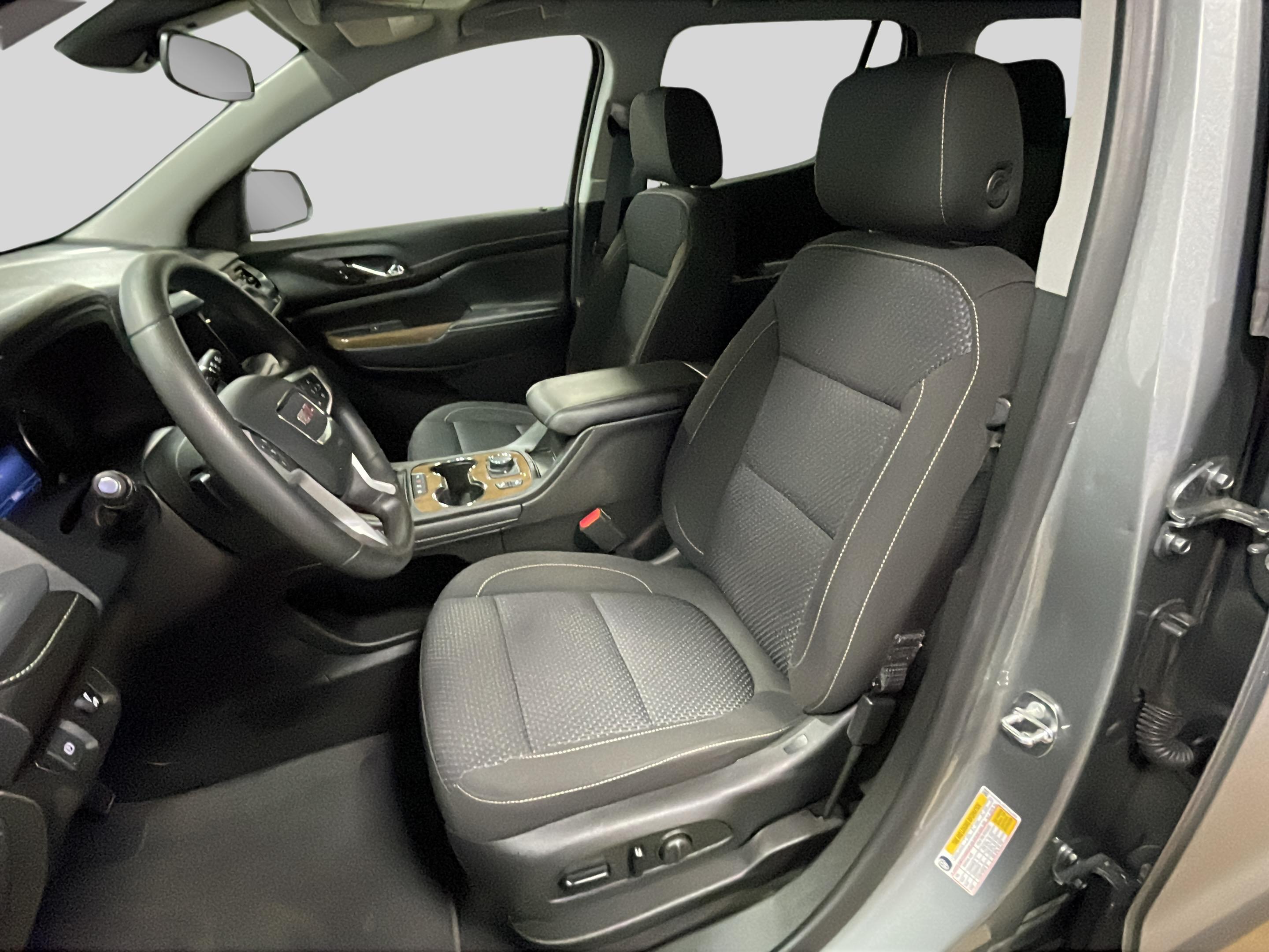 2023 Gmc Acadia SLE photo 13