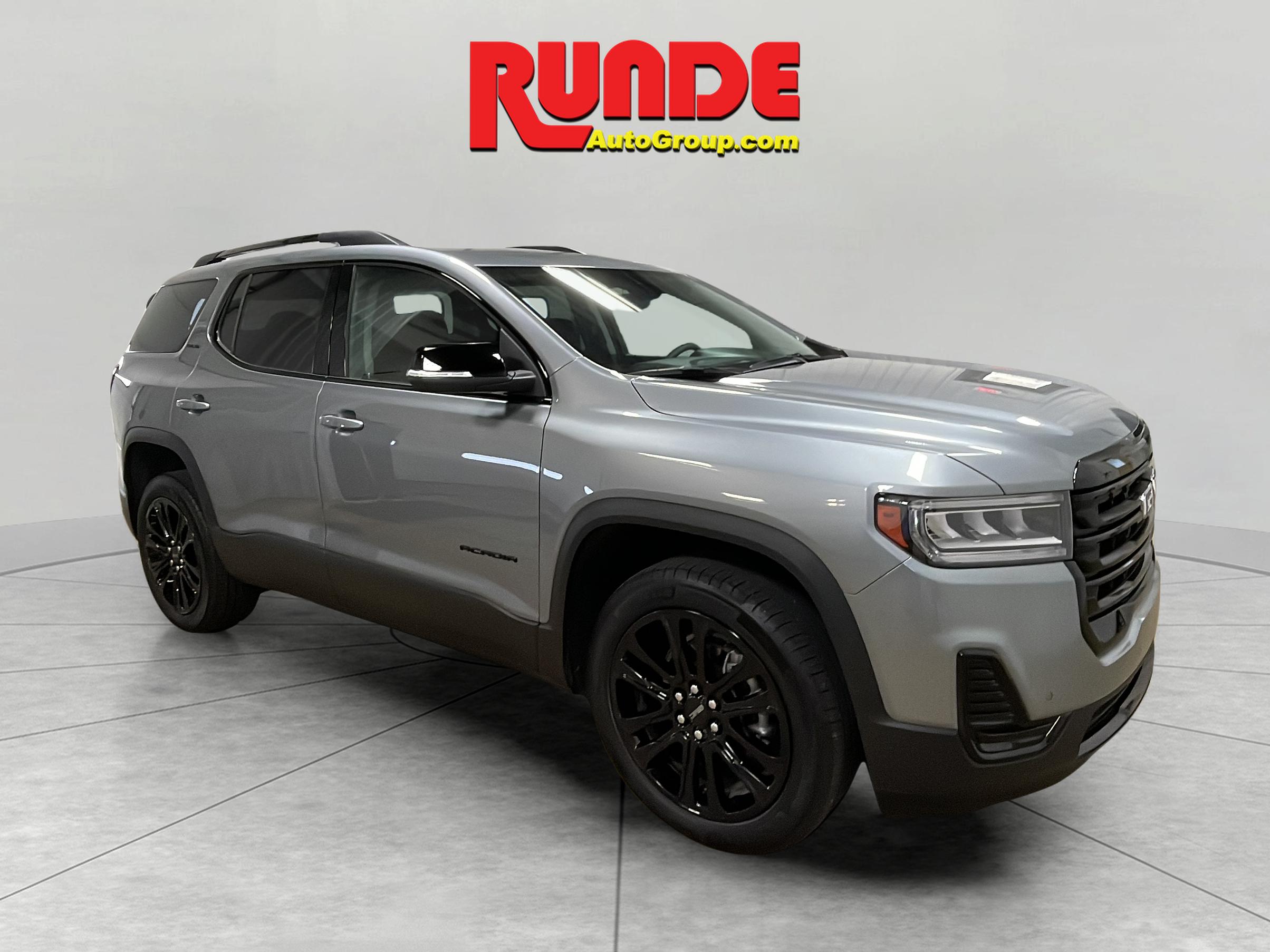 2023 Gmc Acadia SLE photo 3