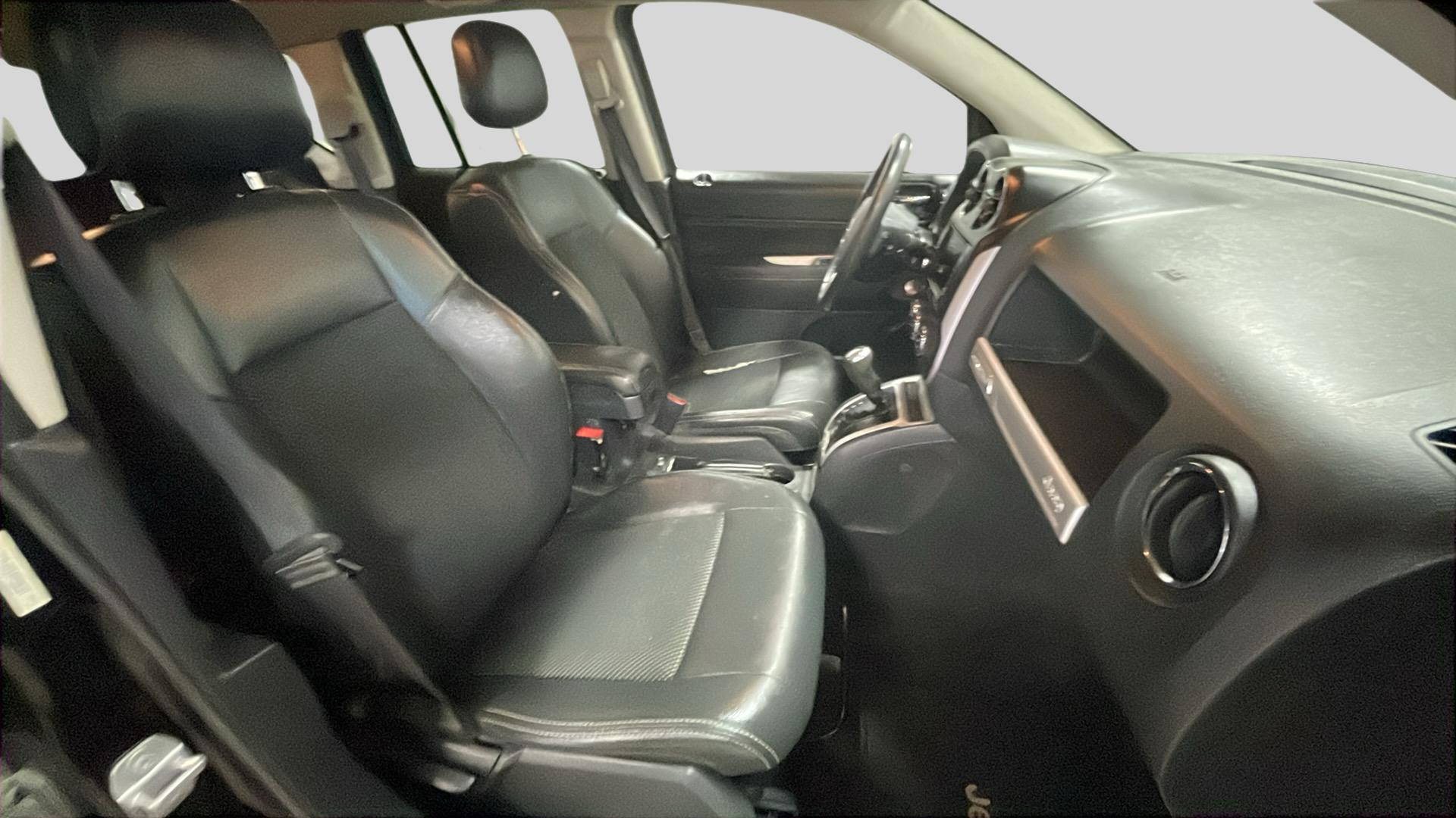 2017 Jeep Compass Latitude photo 16