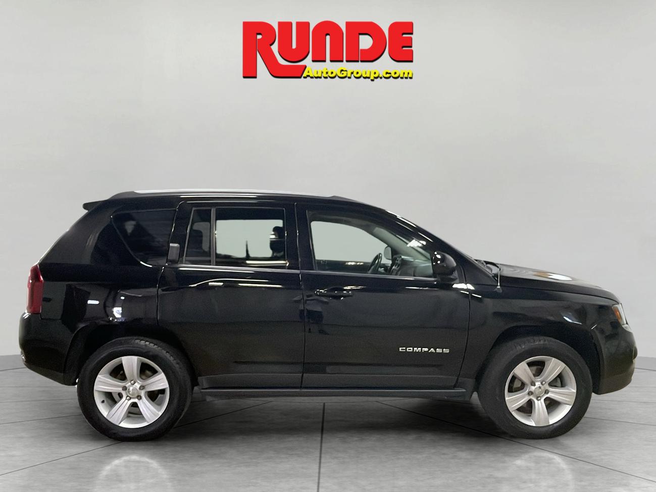 2017 Jeep Compass Latitude photo 6