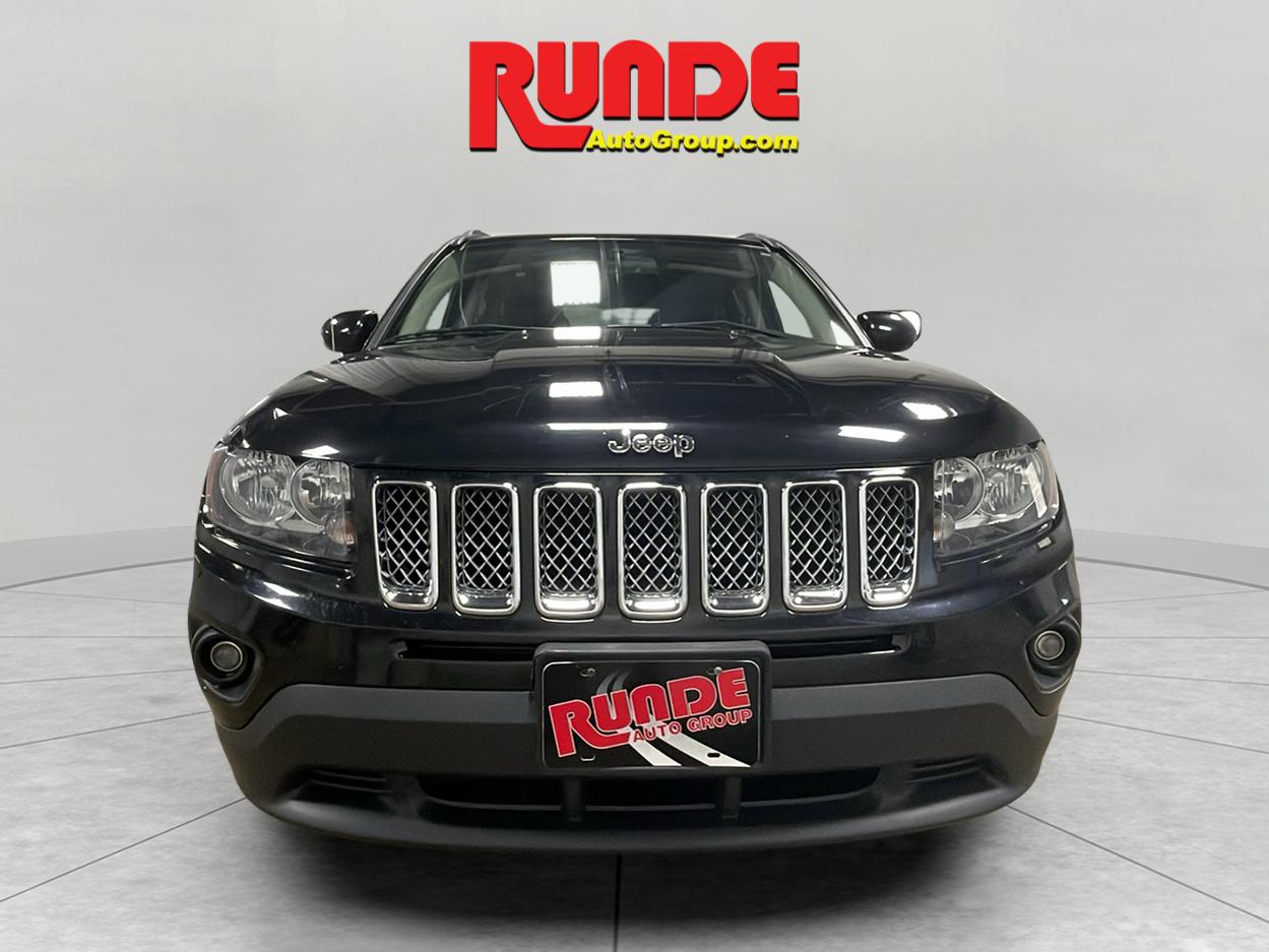 2017 Jeep Compass Latitude photo 8