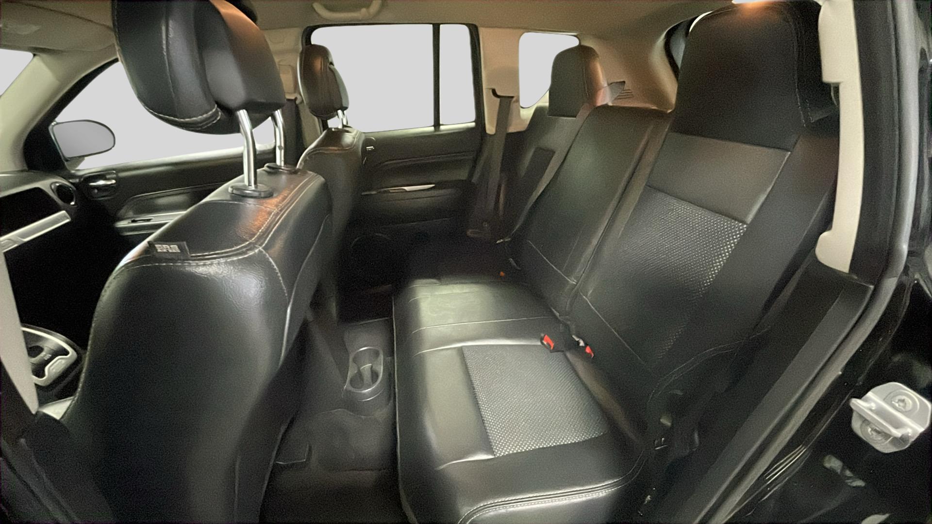 2017 Jeep Compass Latitude photo 14