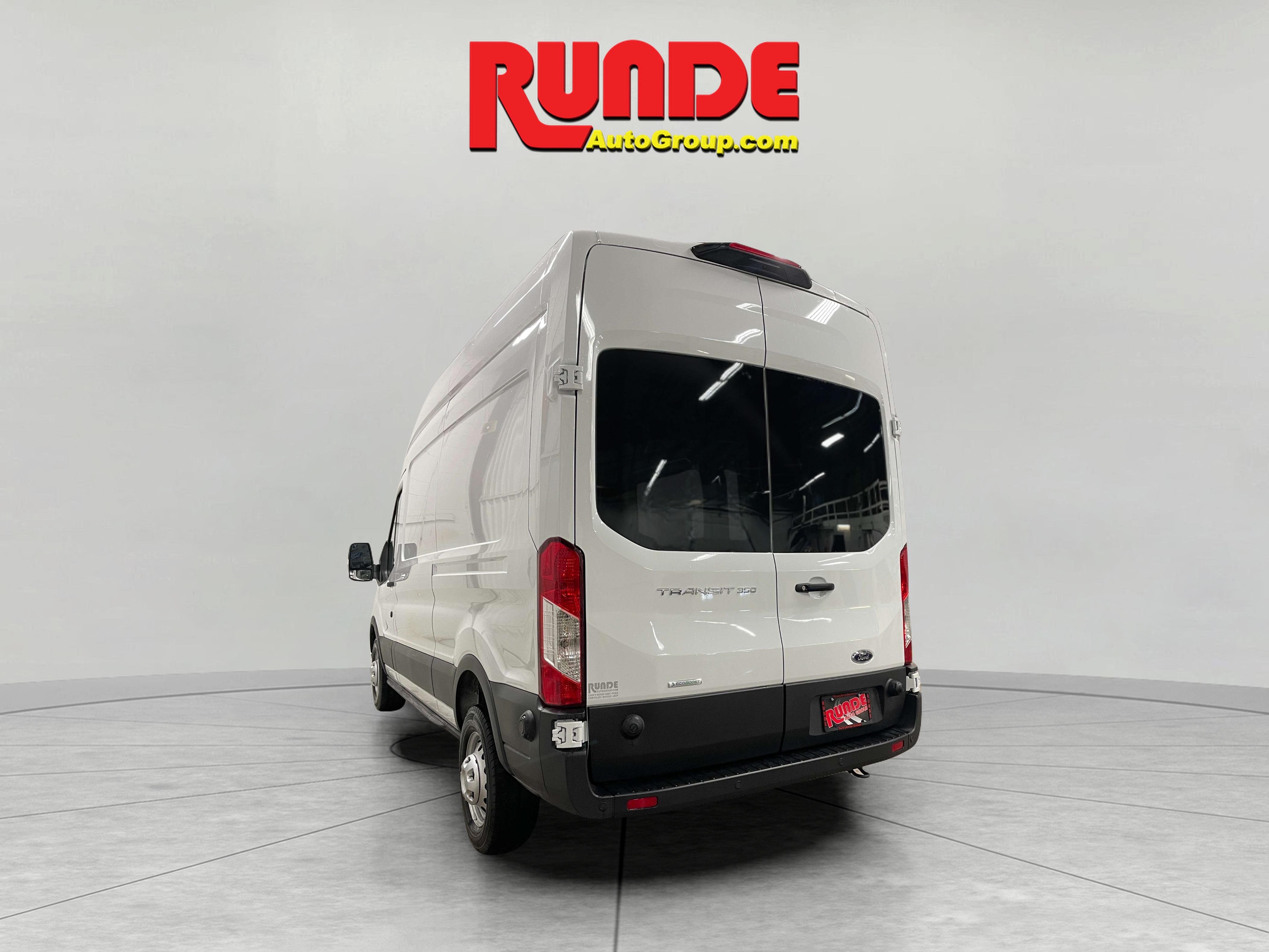 2025 Ford Transit Cargo Van XL photo 3