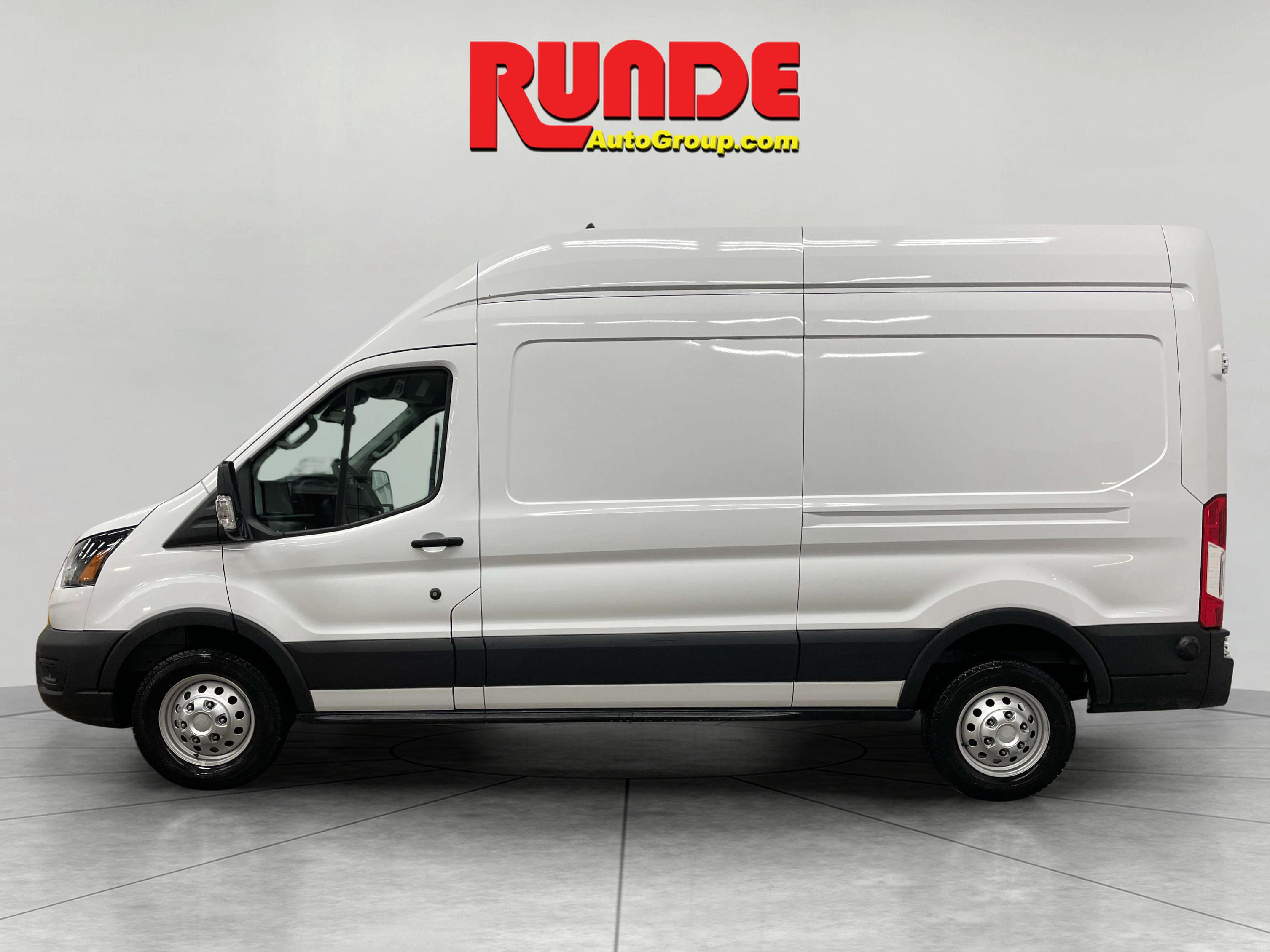 2025 Ford Transit Cargo Van XL photo 2