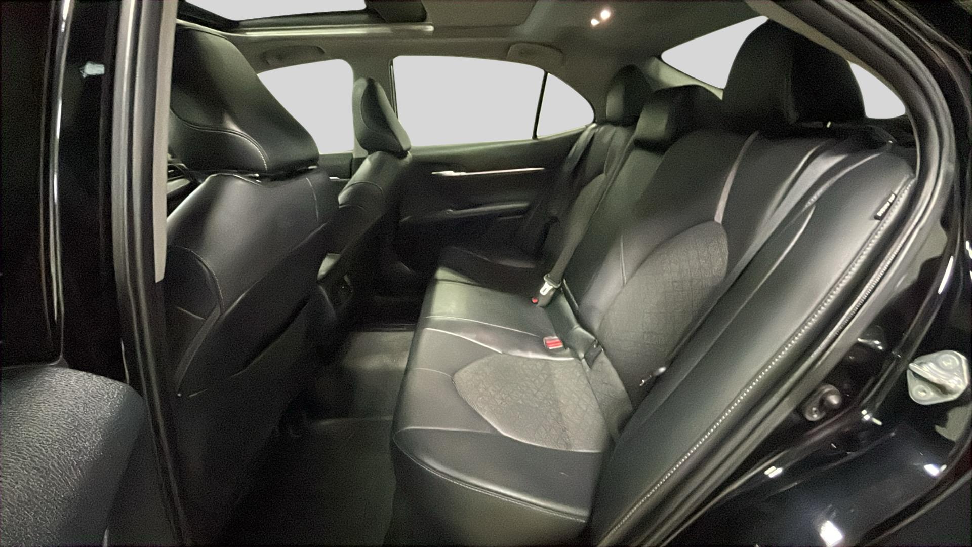 2021 Toyota Camry XSE photo 12