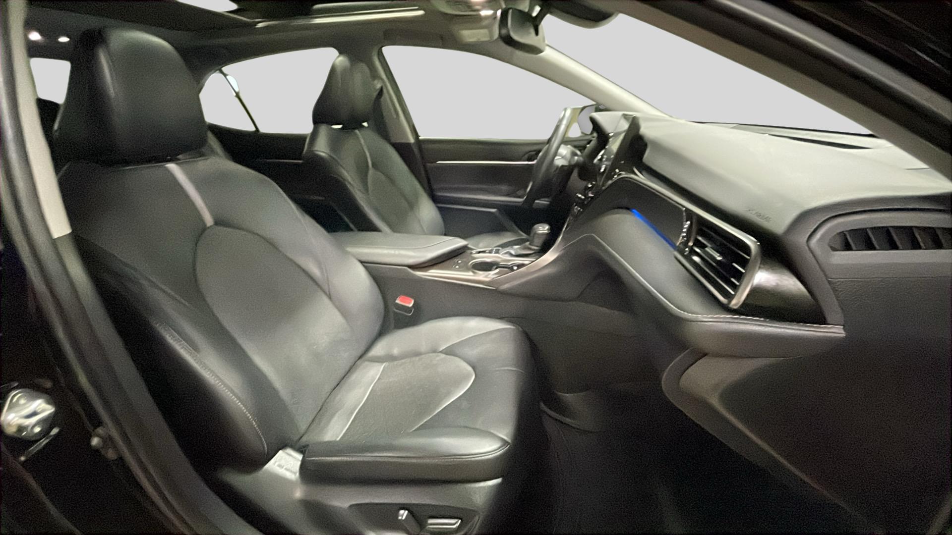 2021 Toyota Camry XSE photo 14