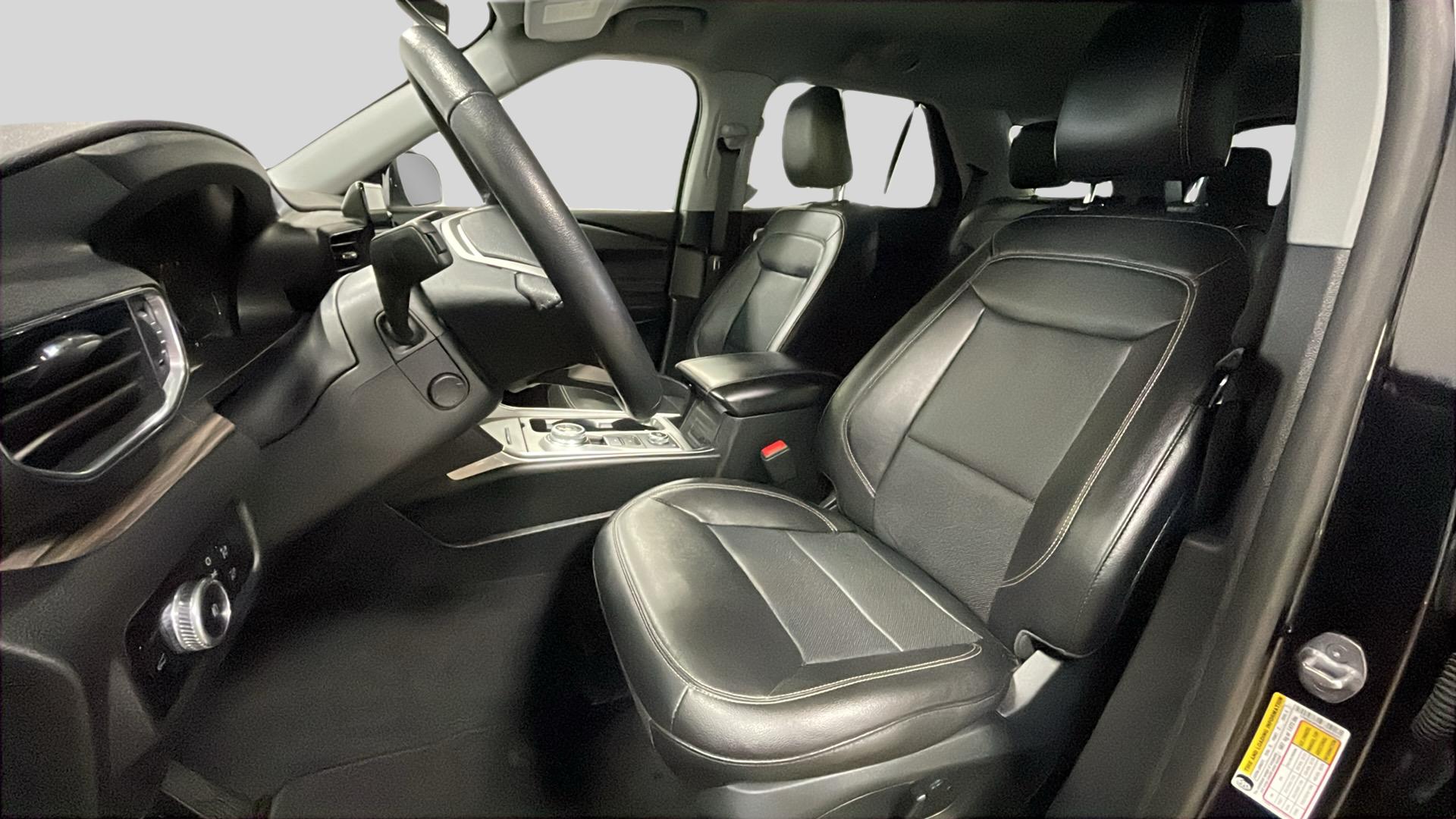 2023 Ford Explorer Limited photo 11