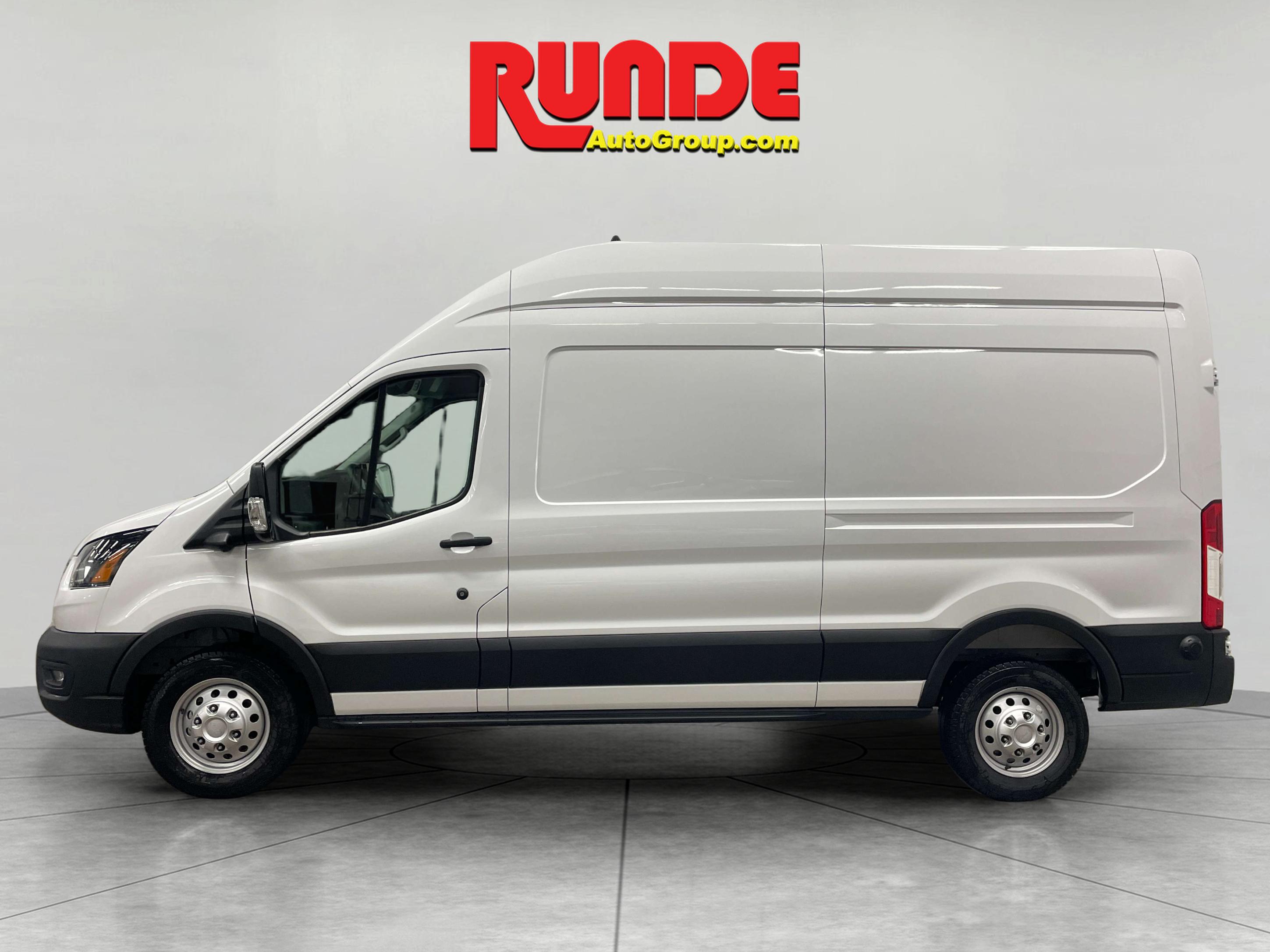 2025 Ford Transit Van Cargo photo 2
