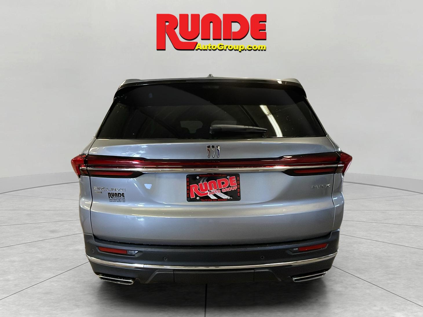 2026 Buick Enclave Preferred photo 4