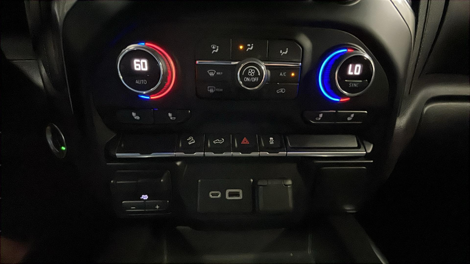2021 Chevrolet Silverado 1500 LT Trail Boss photo 13