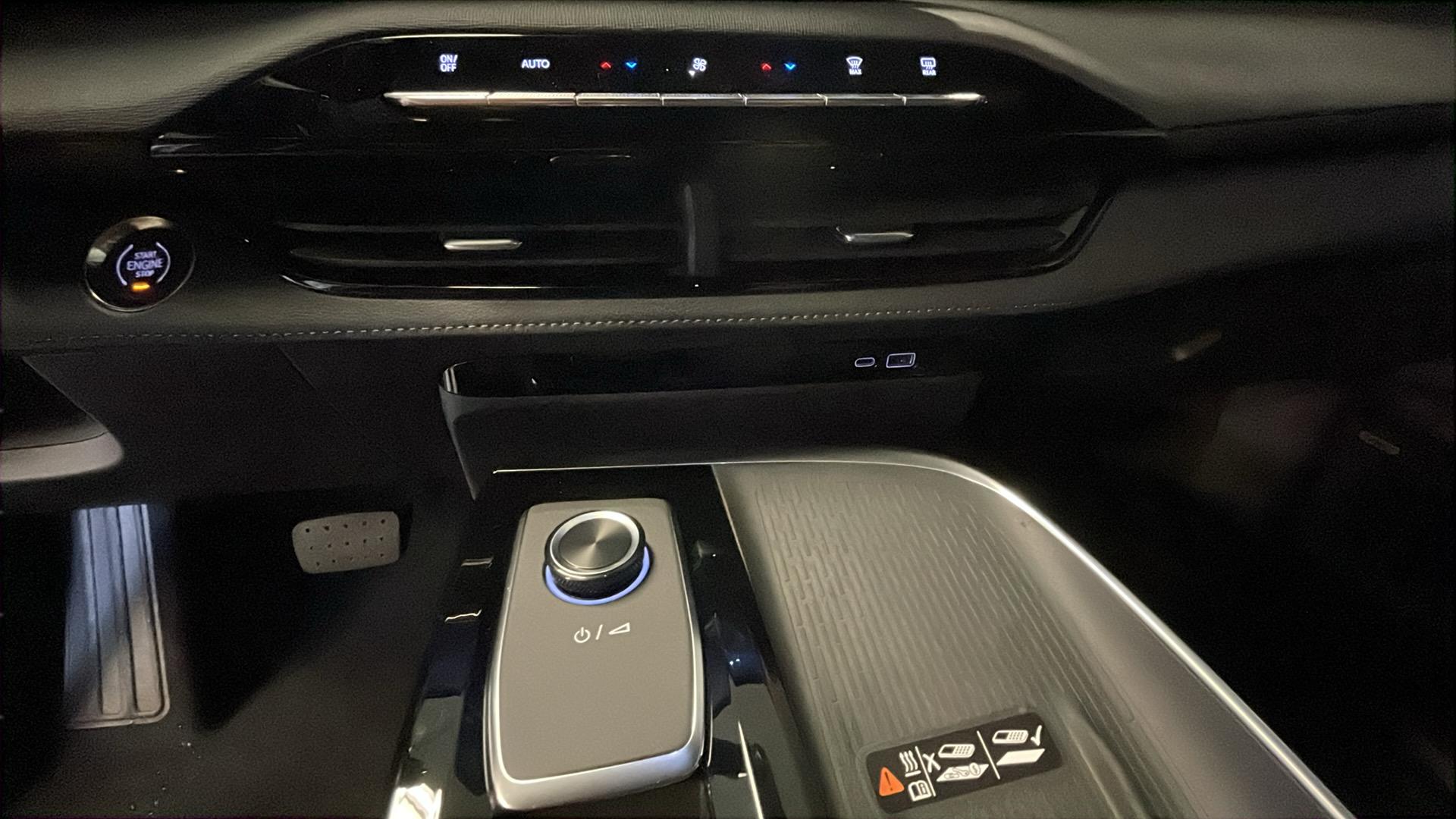 2026 Buick Enclave Preferred photo 13