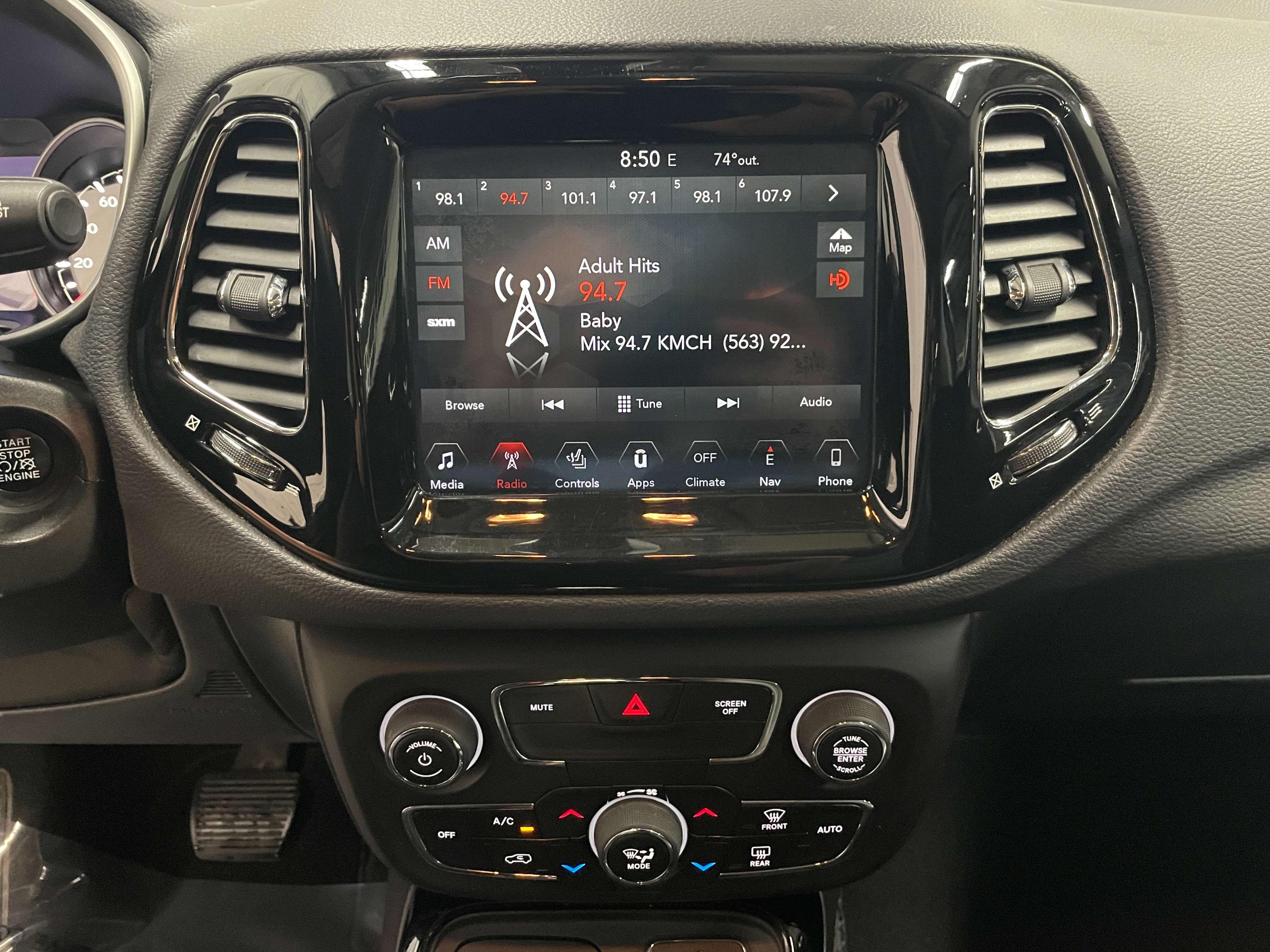 2018 Jeep Compass Limited photo 13