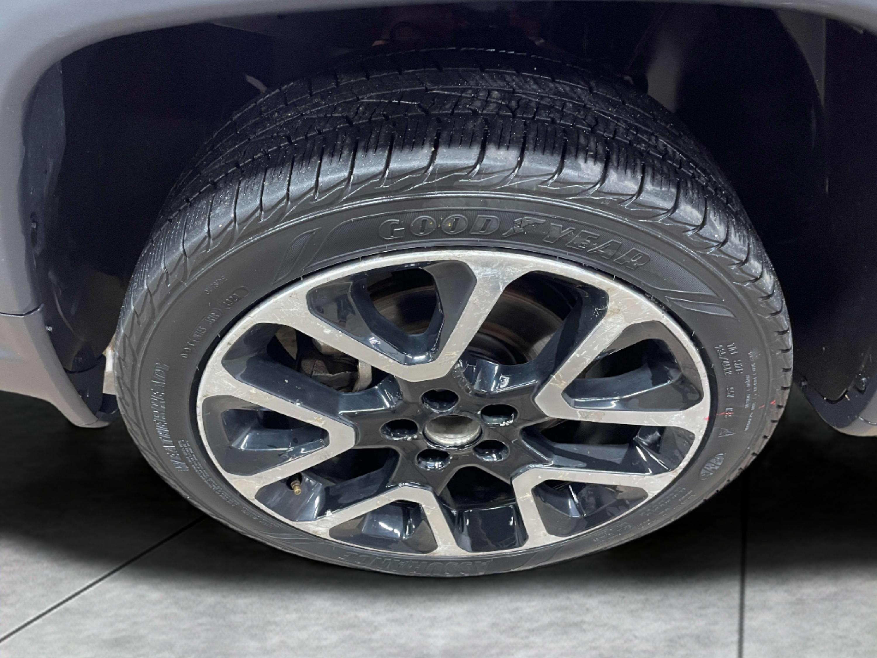 2018 Jeep Compass Limited photo 9