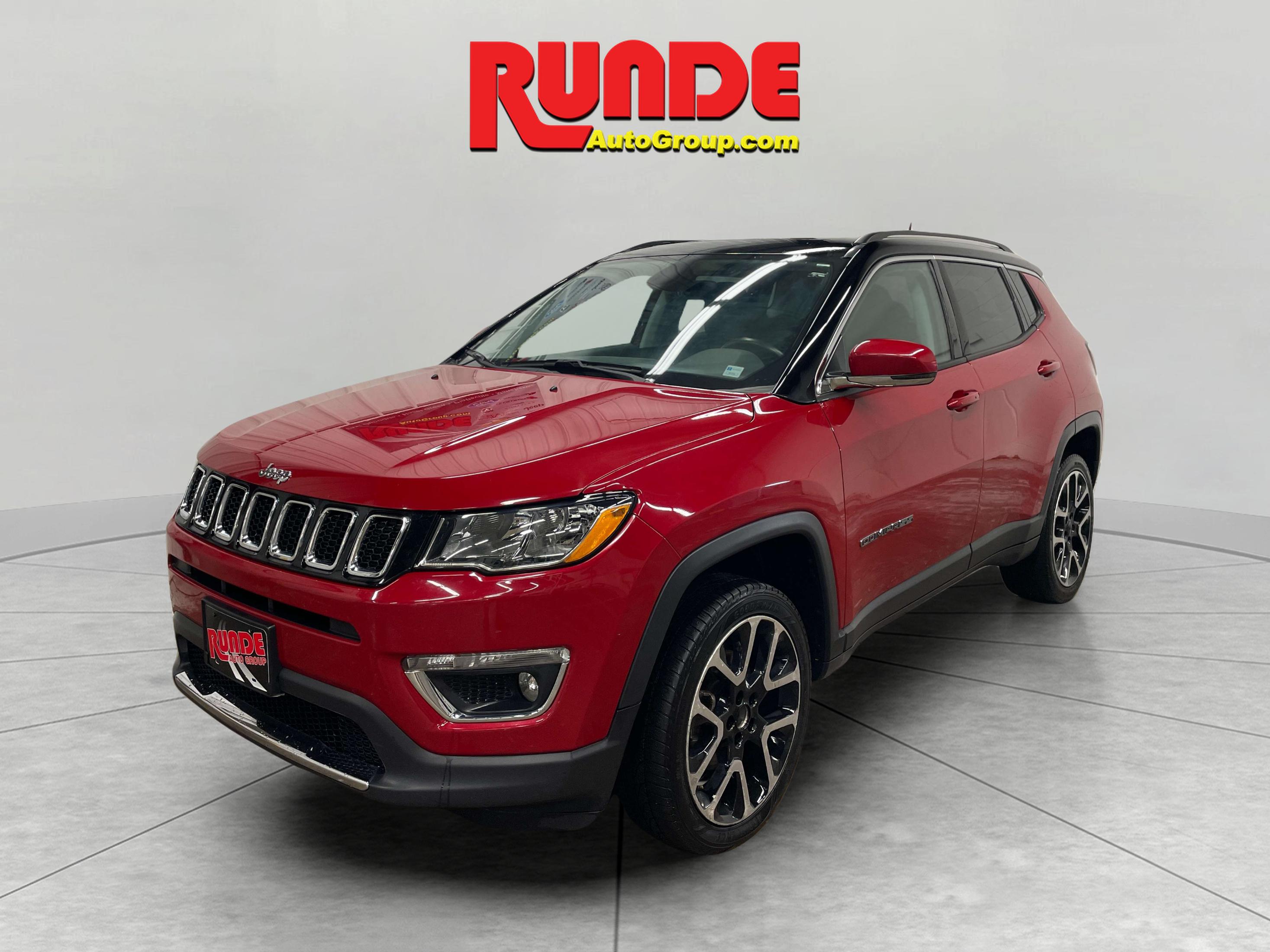 2017 Jeep Compass Latitude photo 21