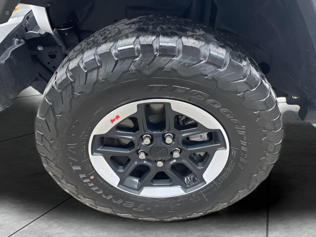 2022 Jeep Wrangler Unlimited Rubicon High Tide photo 9