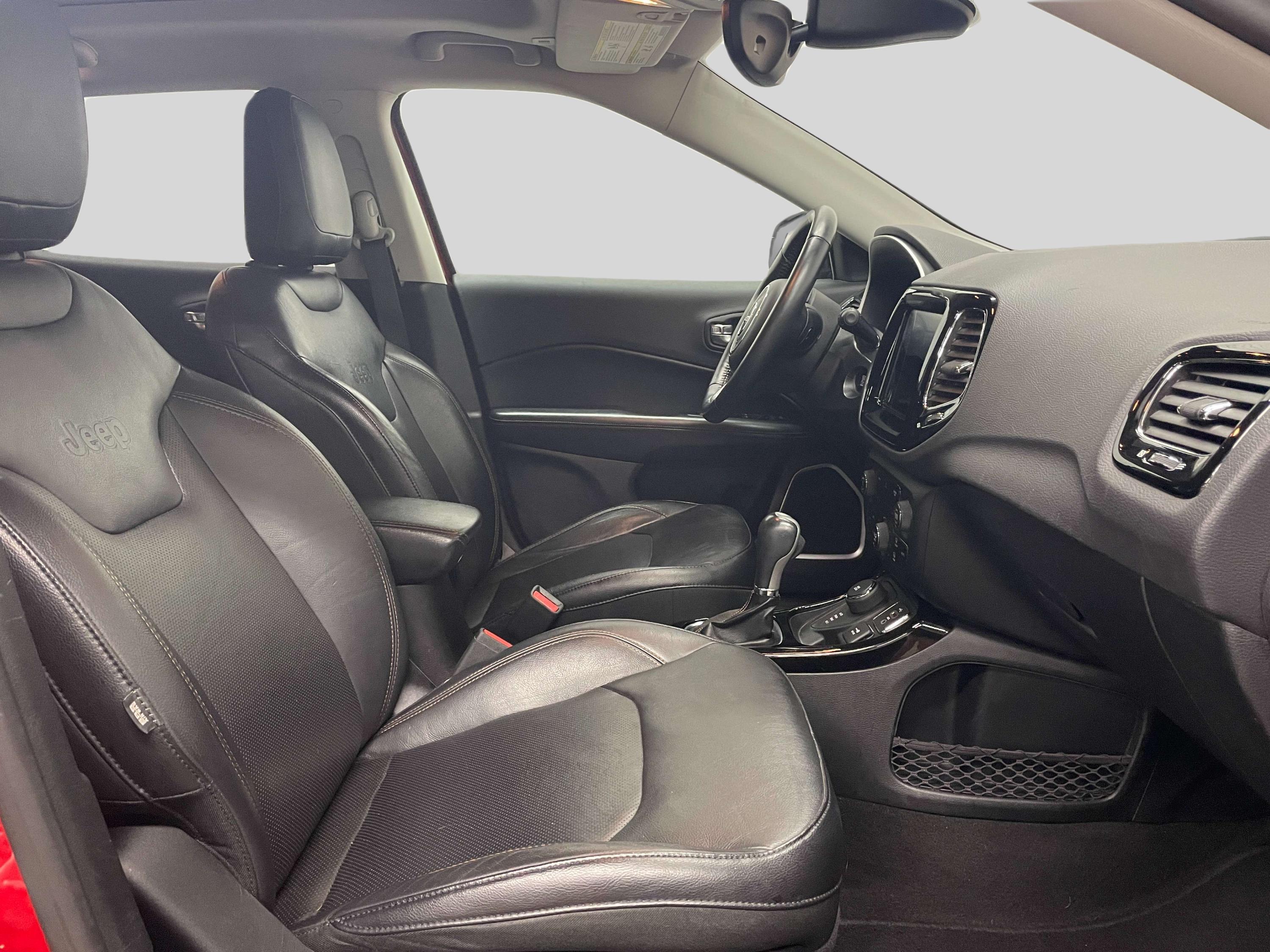 2018 Jeep Compass Limited photo 17