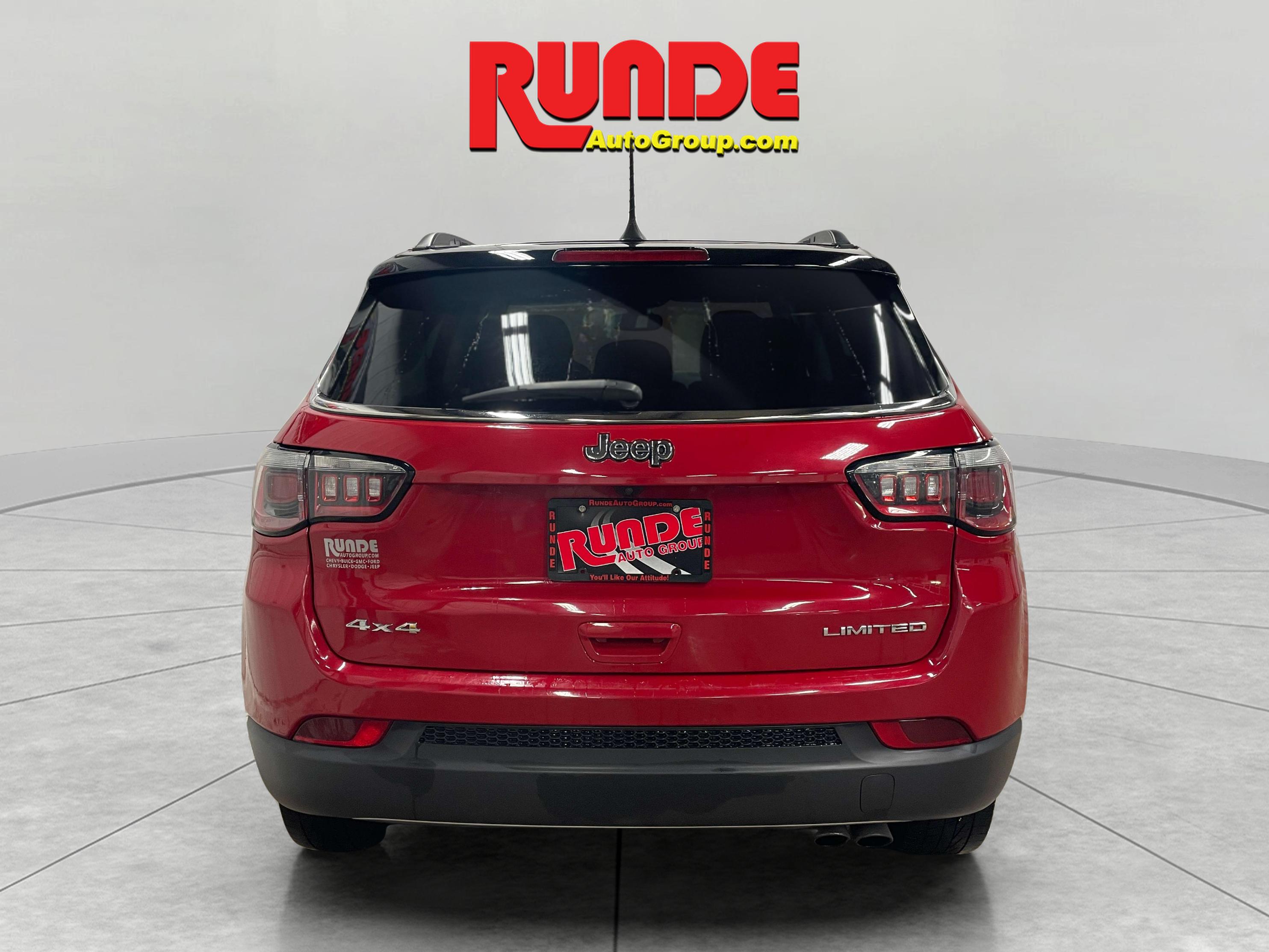 2018 Jeep Compass Limited photo 4