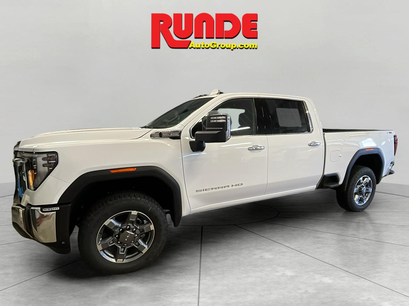 2026 Gmc Sierra 2500 HD Denali photo 3