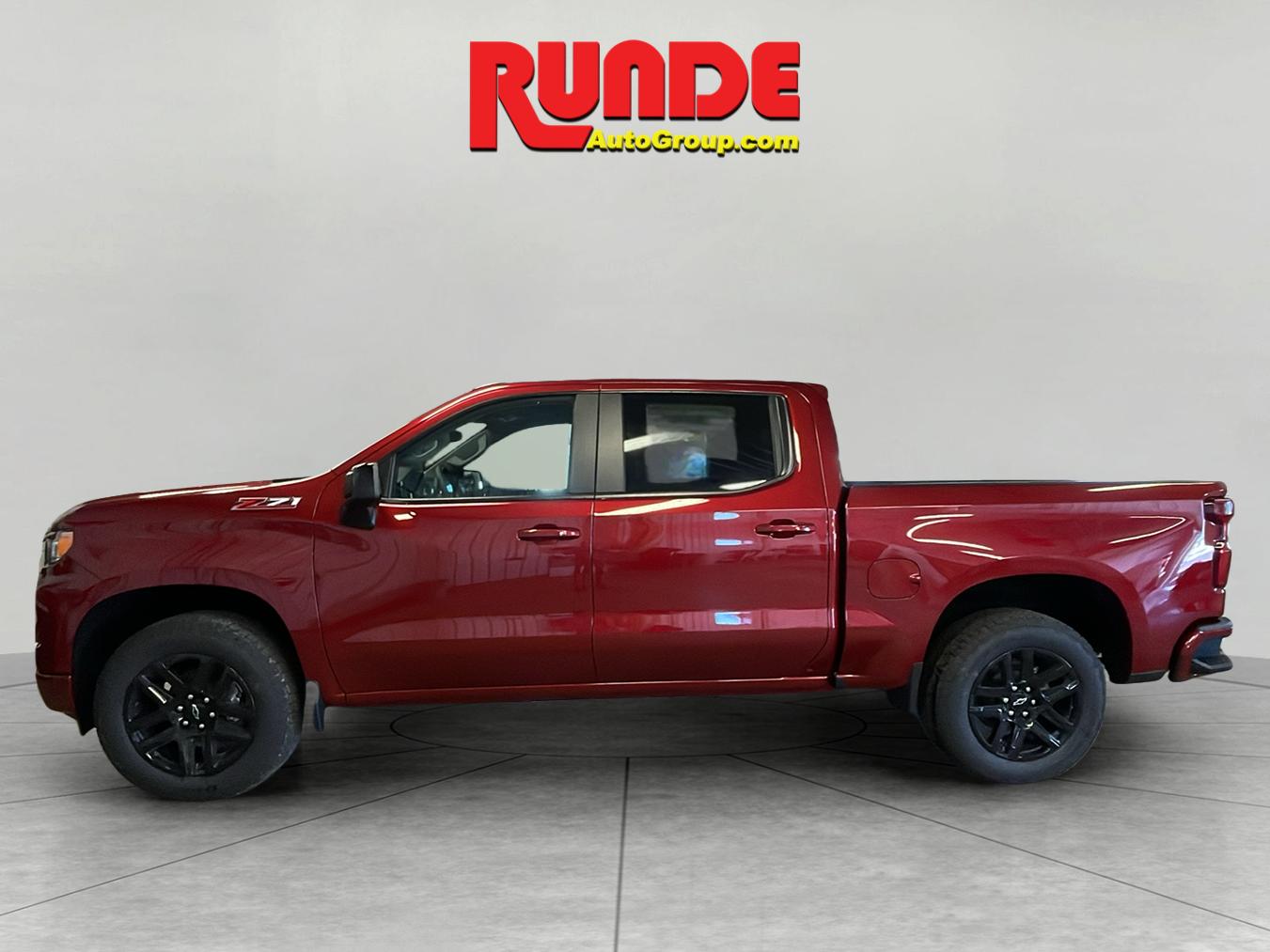 2026 Chevrolet Silverado 1500 RST photo 2