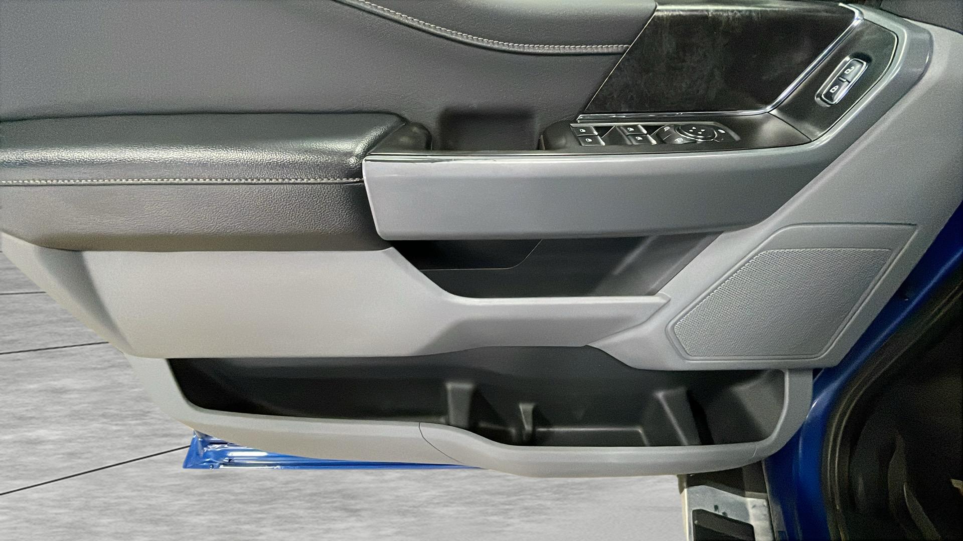2022 Ford F-150 XLT photo 8