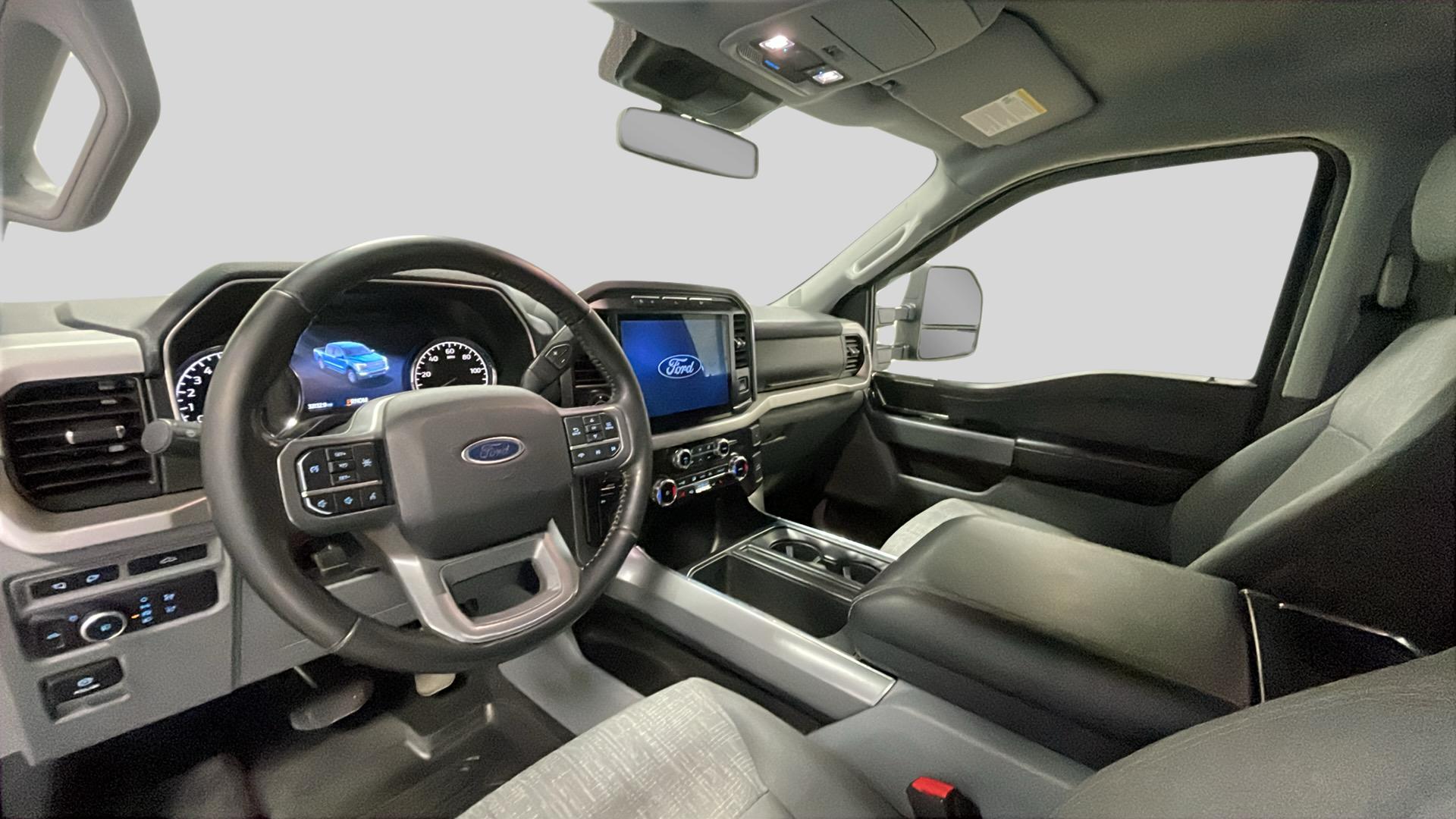 2022 Ford F-150 XLT photo 9