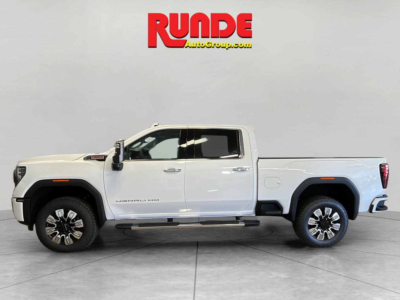 2025 Gmc Sierra 2500 HD Denali photo 2