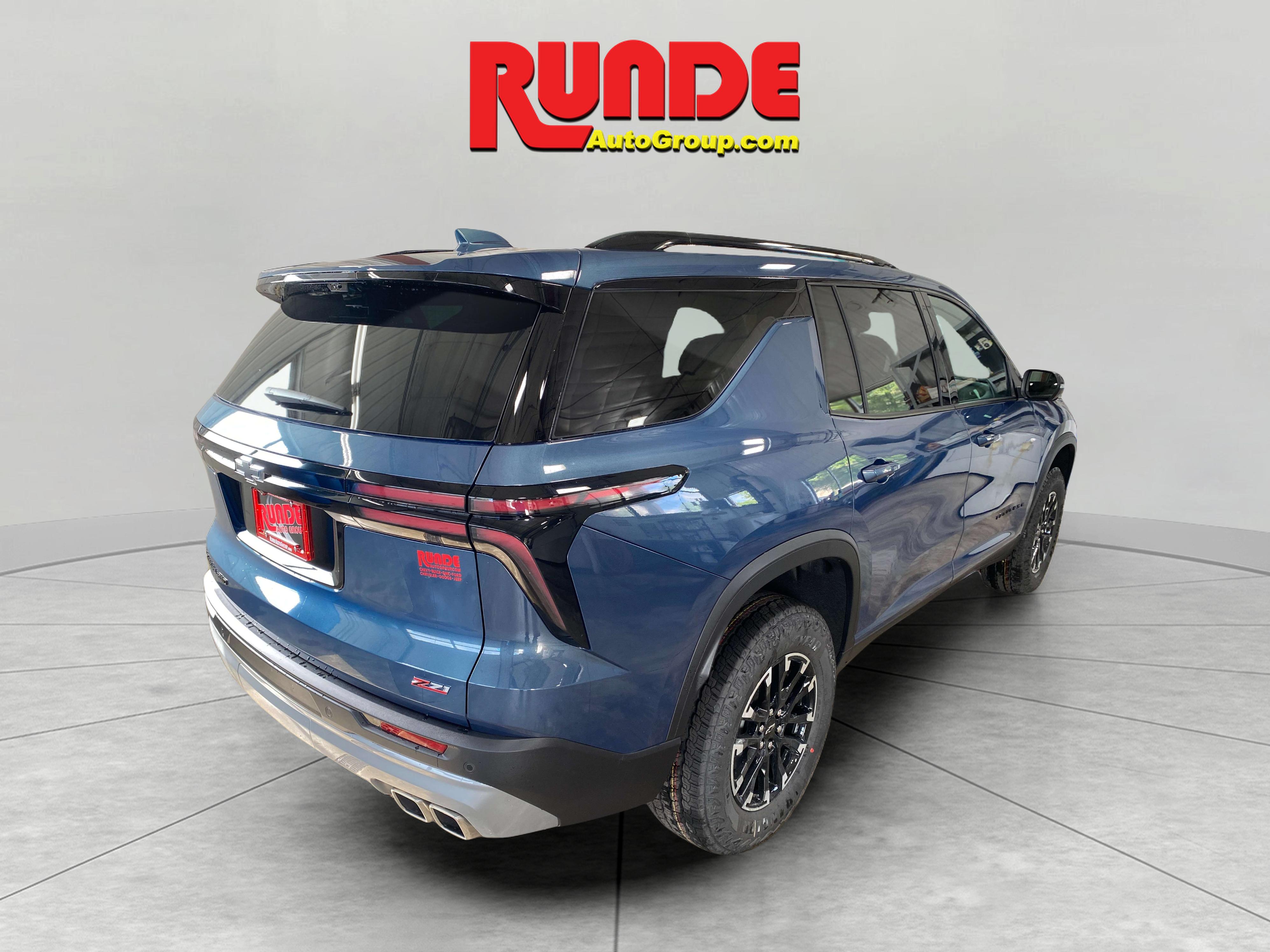 2026 Chevrolet Traverse Z71 photo 6