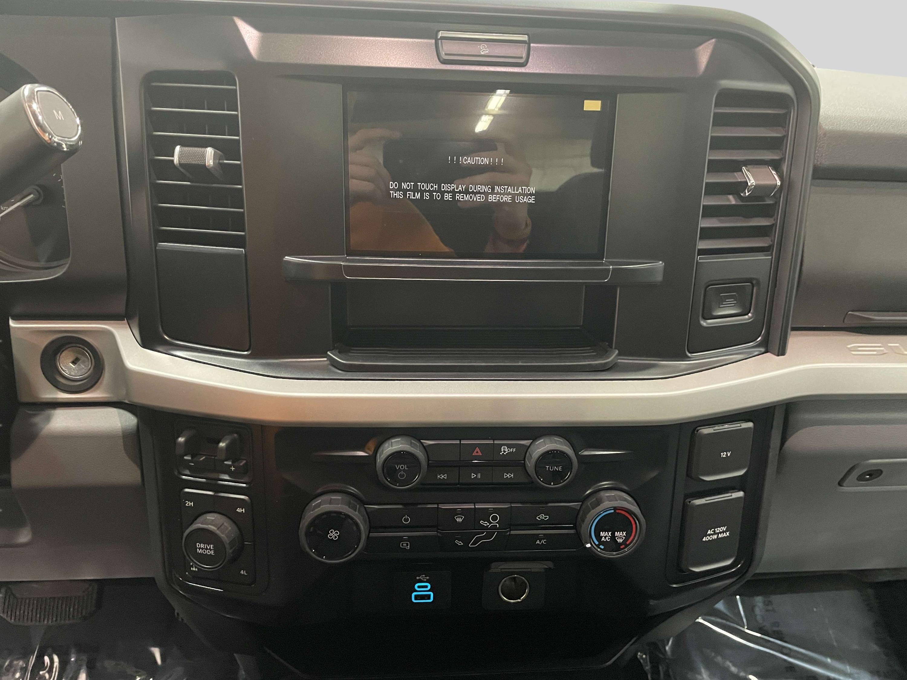 2025 Ford F-350 XLT photo 13