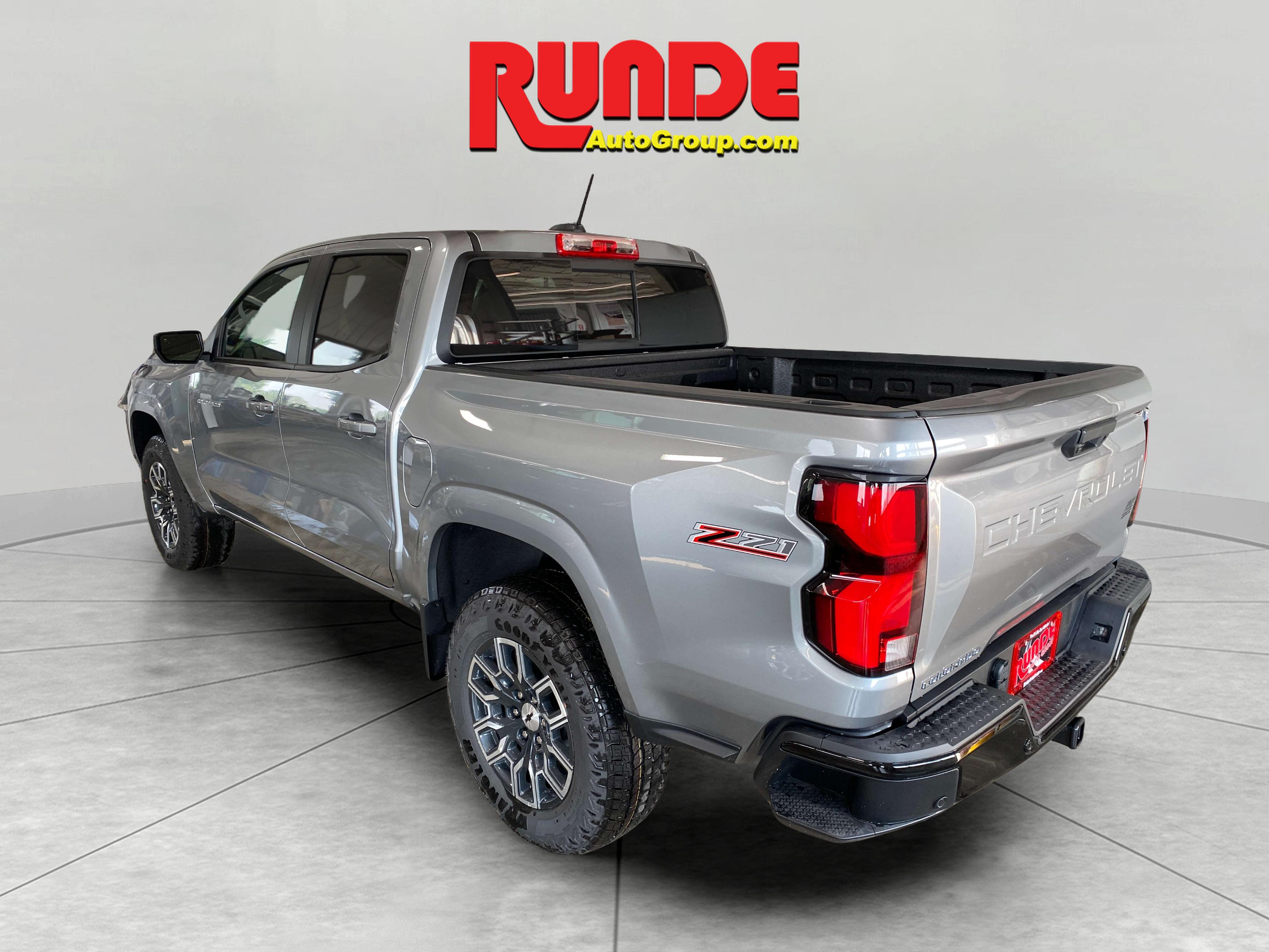 2026 Chevrolet Colorado Z71 photo 2
