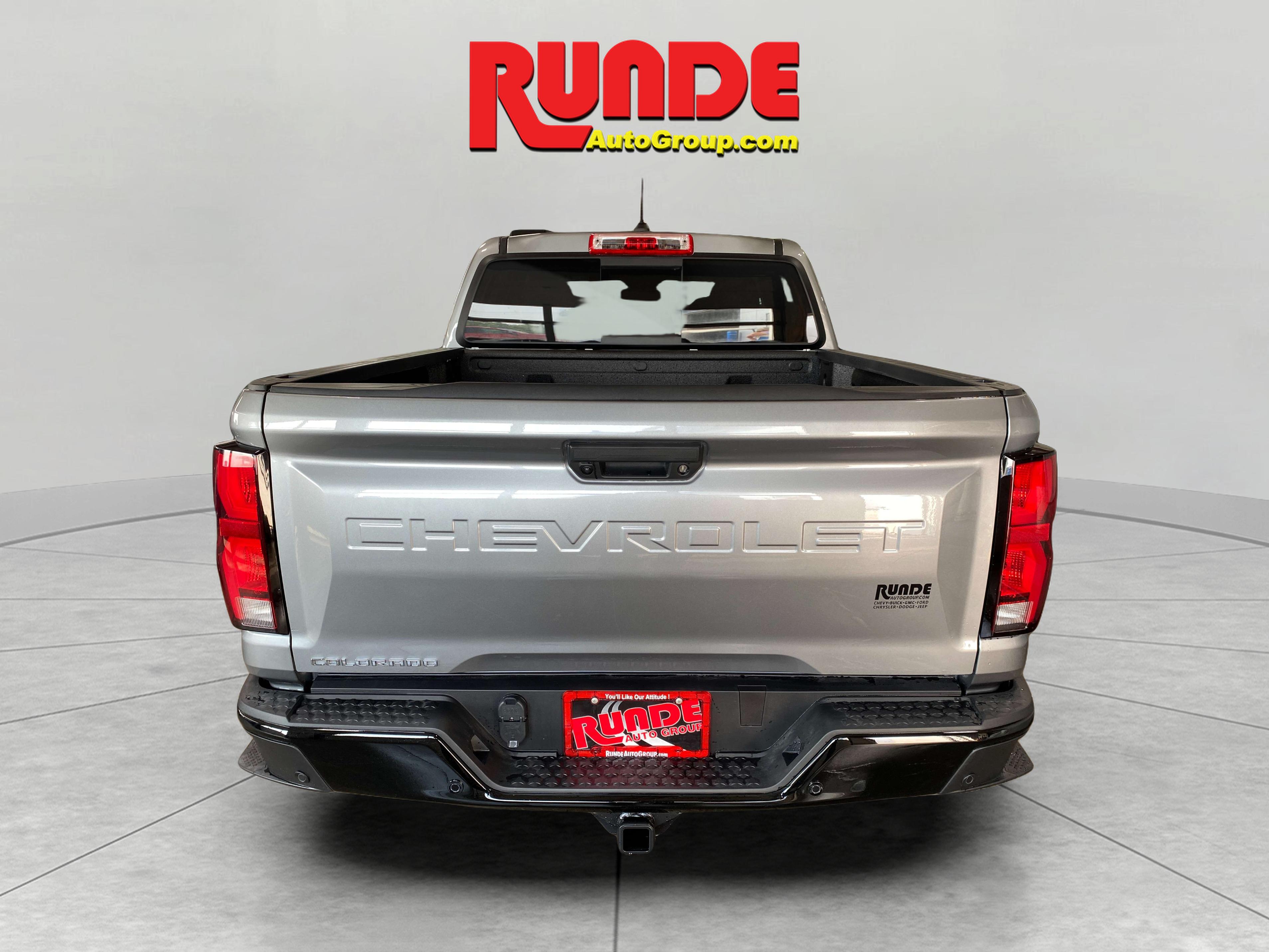 2026 Chevrolet Colorado Z71 photo 3