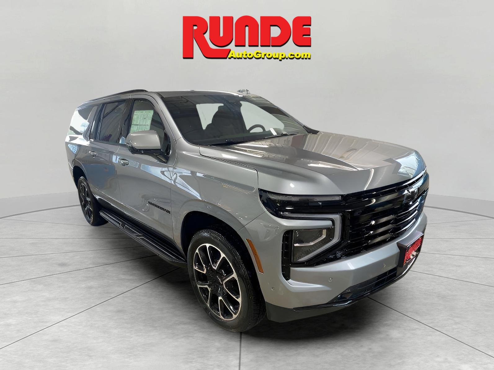 2023 Chevrolet Suburban RST photo 24