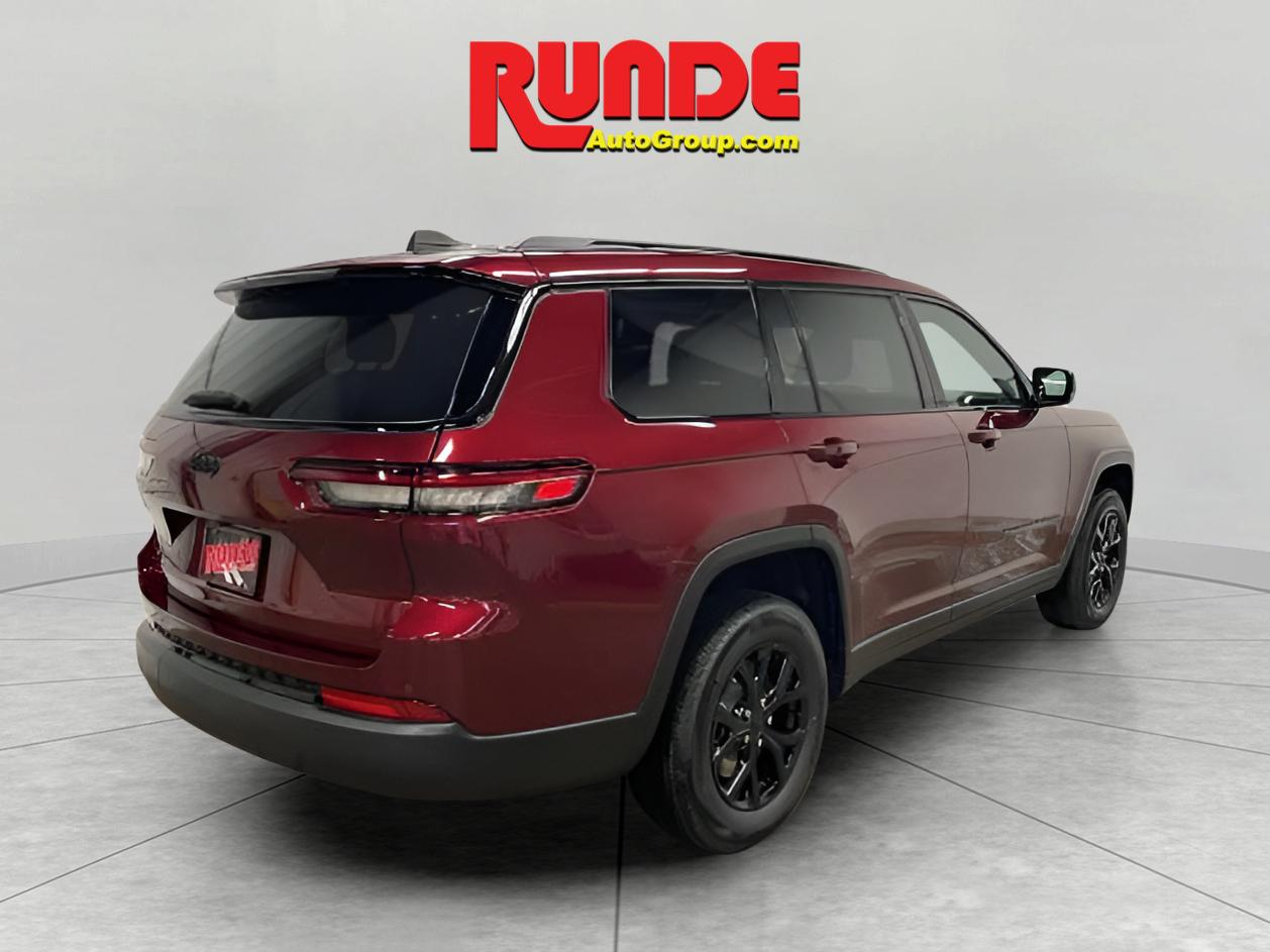 2025 Jeep Grand Cherokee Altitude X photo 4