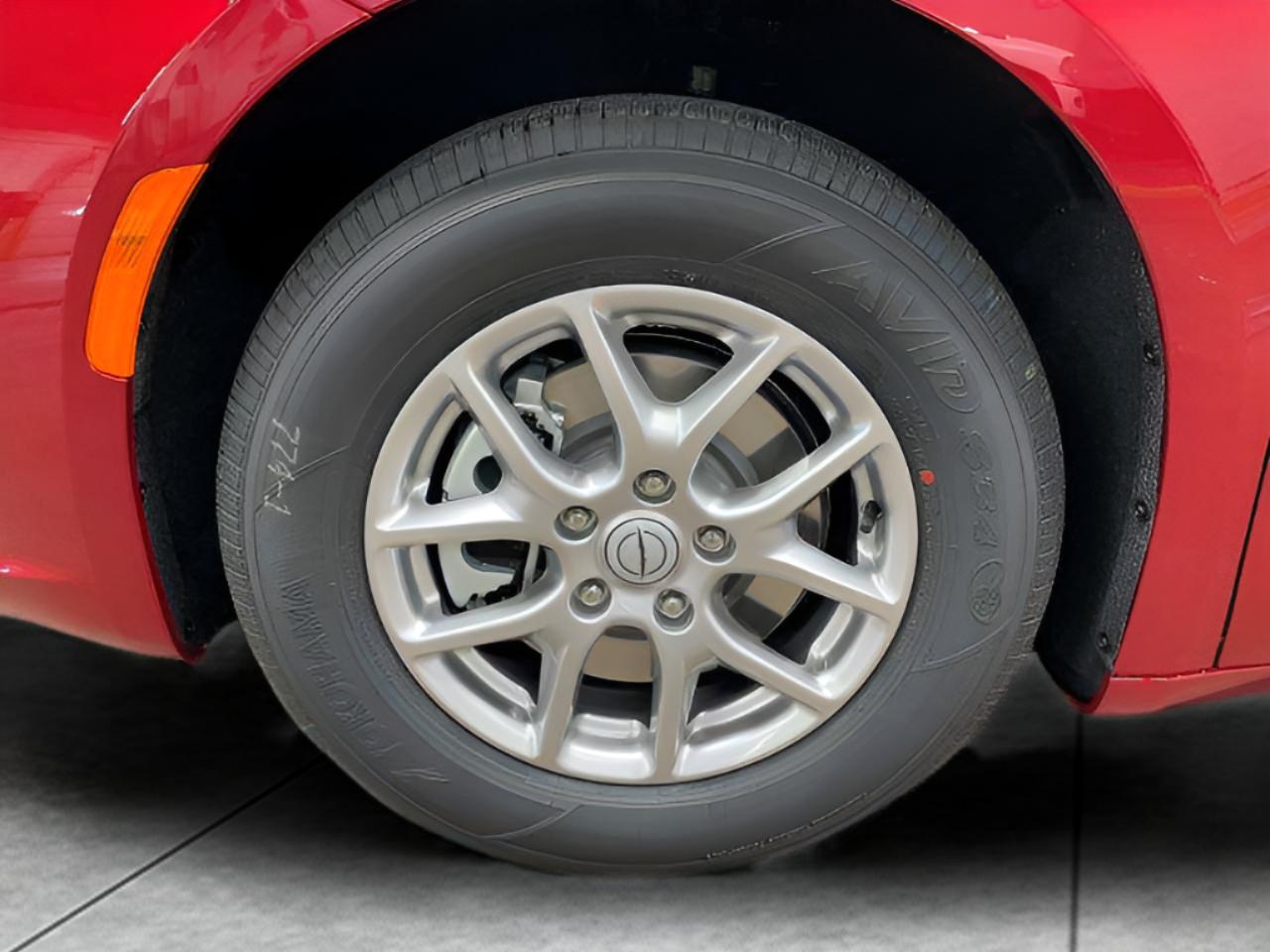2026 Chrysler Pacifica photo 9