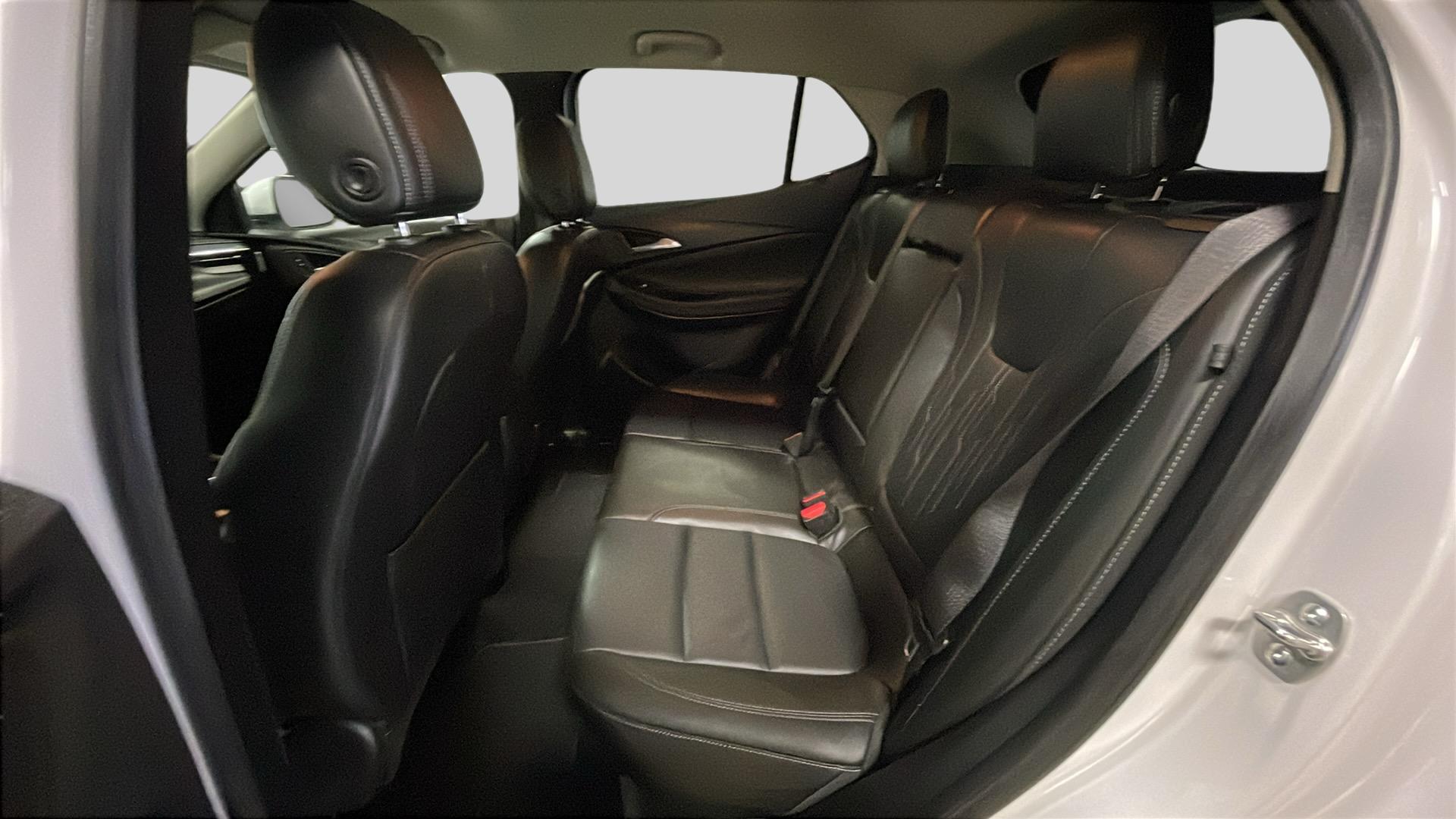 2025 Buick Encore GX Avenir photo 11