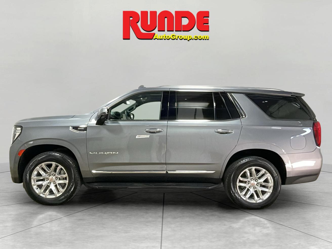 2022 Gmc Yukon SLT photo 2