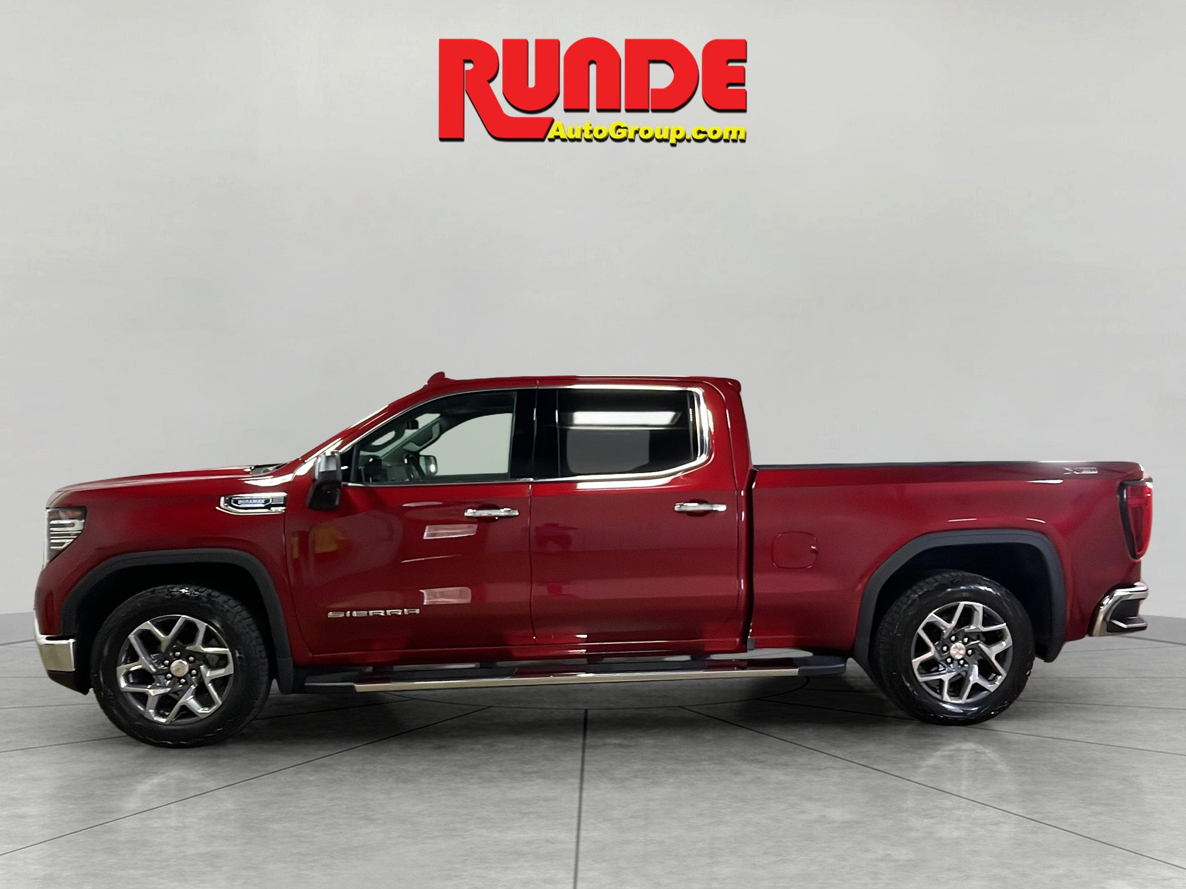 2022 Gmc Sierra 1500 SLT photo 2