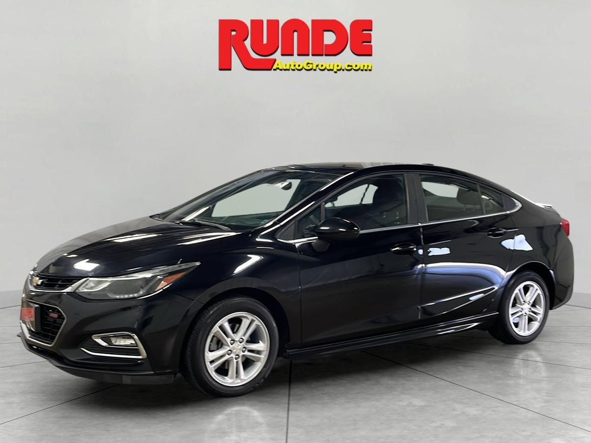 2019 Chevrolet Cruze LS photo 21