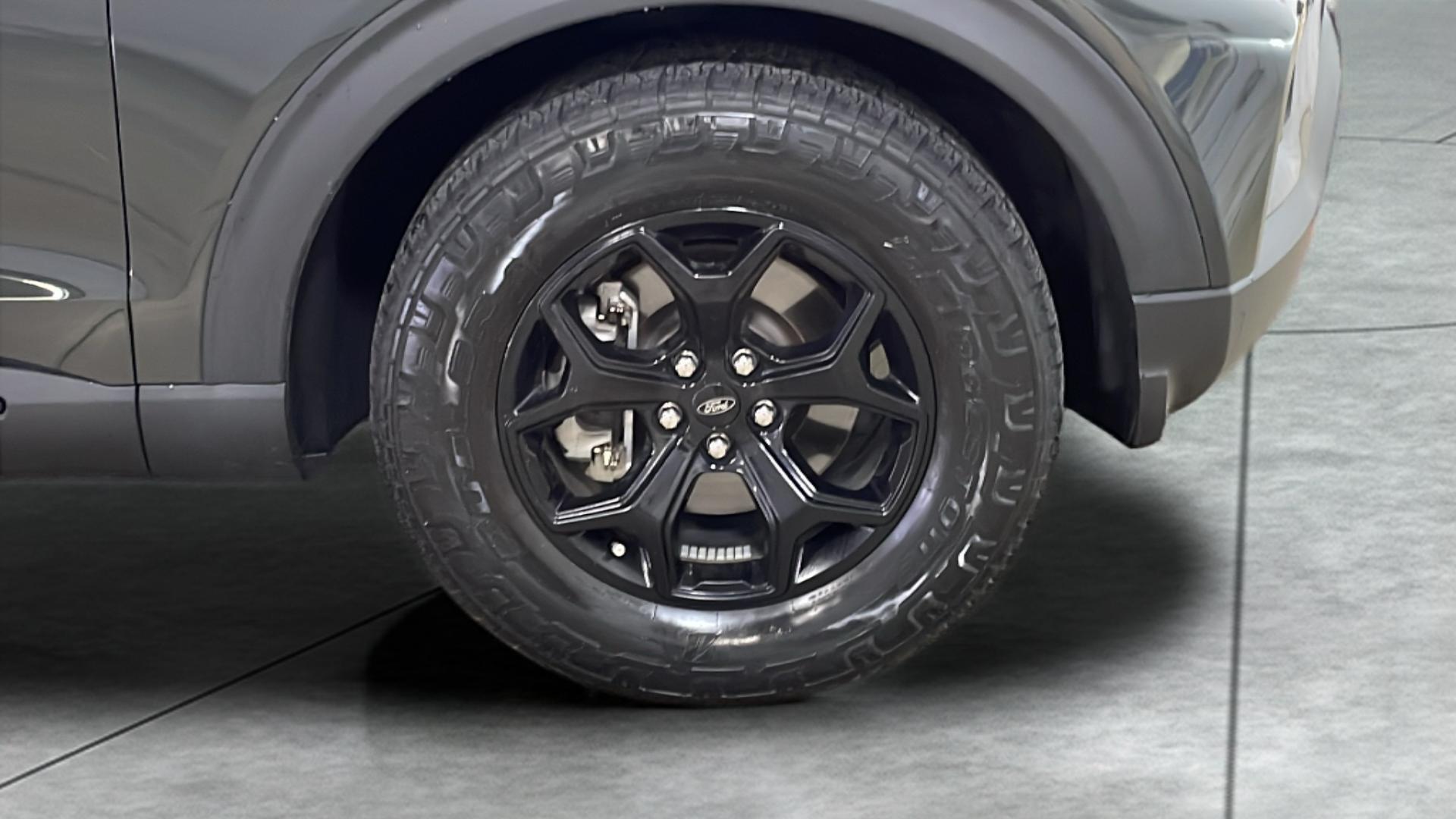2022 Ford Explorer Timberline photo 15