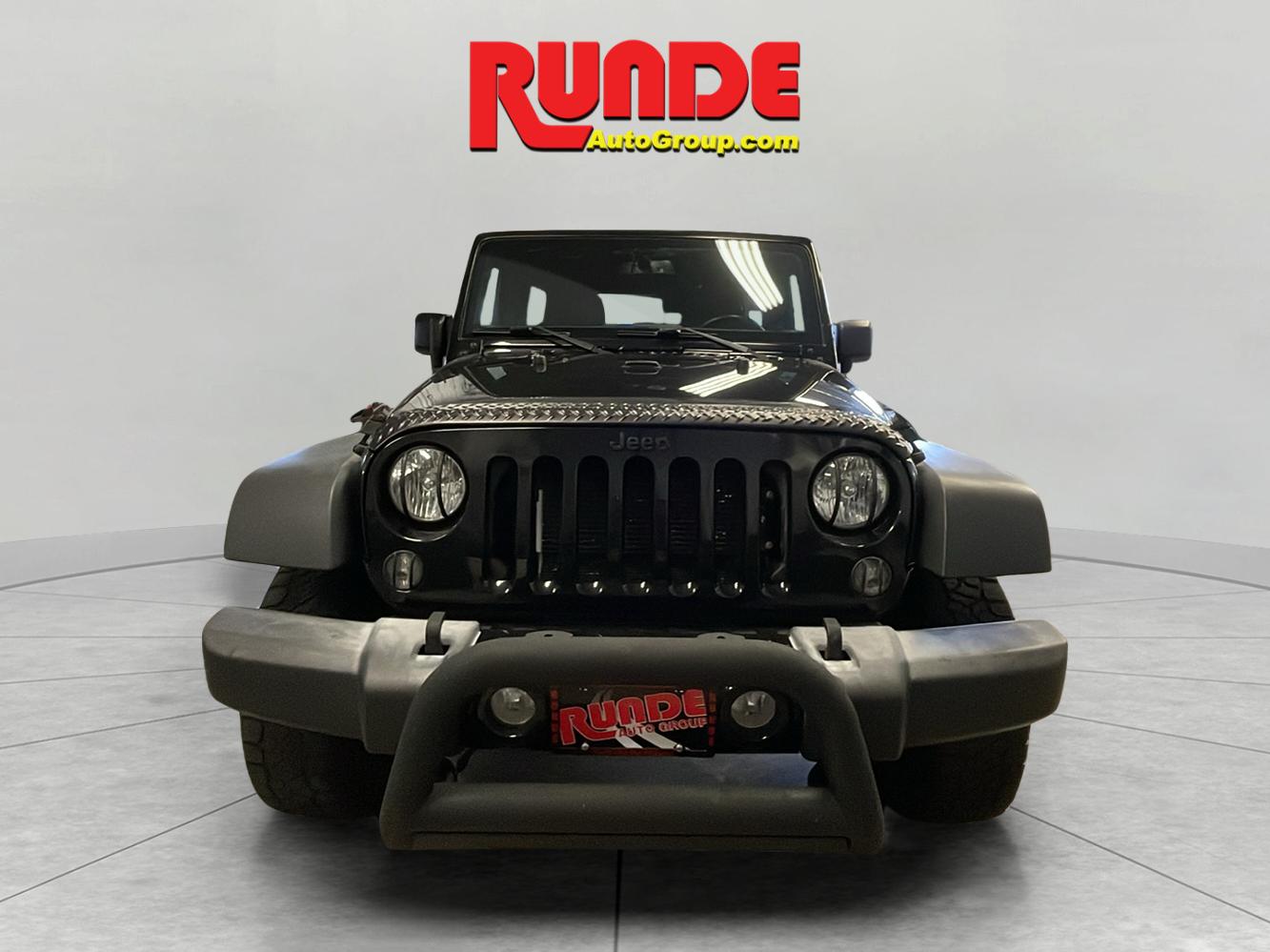 2017 Jeep Wrangler Unlimited Willys Wheeler photo 5