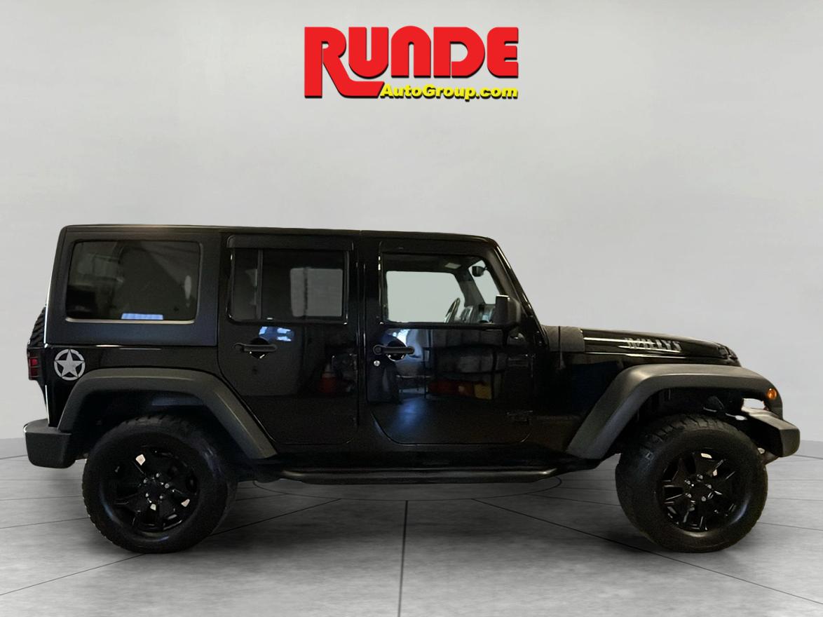 2017 Jeep Wrangler Unlimited Willys Wheeler photo 3