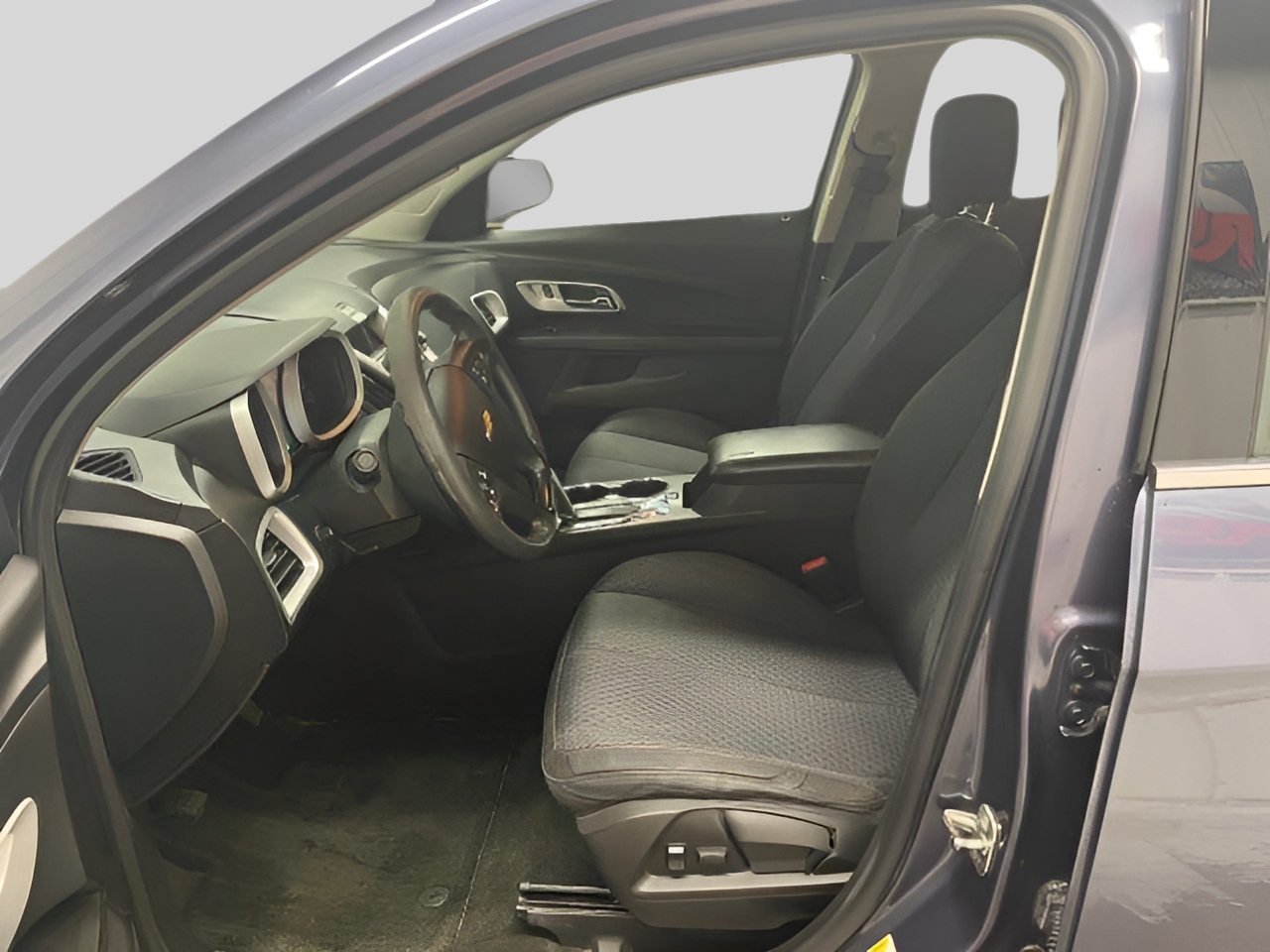 2013 Chevrolet Equinox LS photo 9