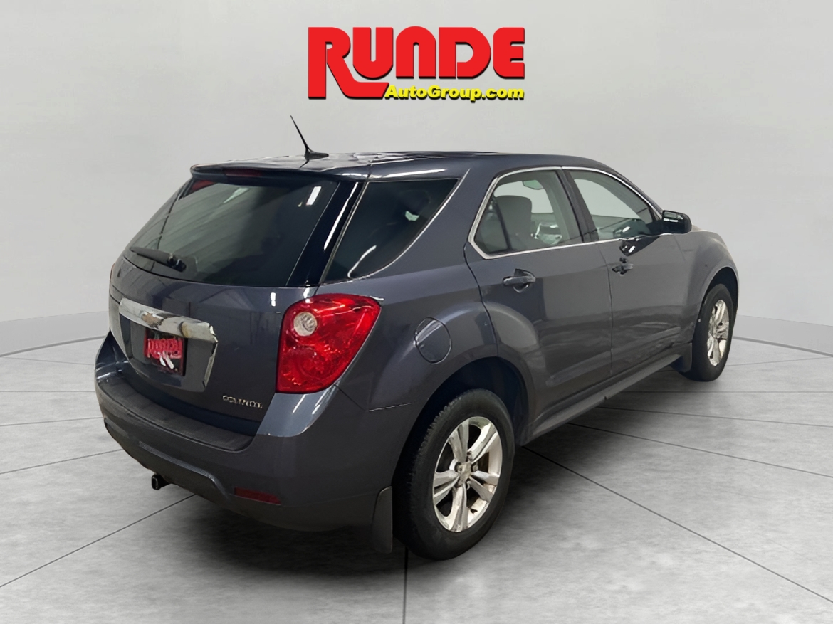 2013 Chevrolet Equinox LS photo 4