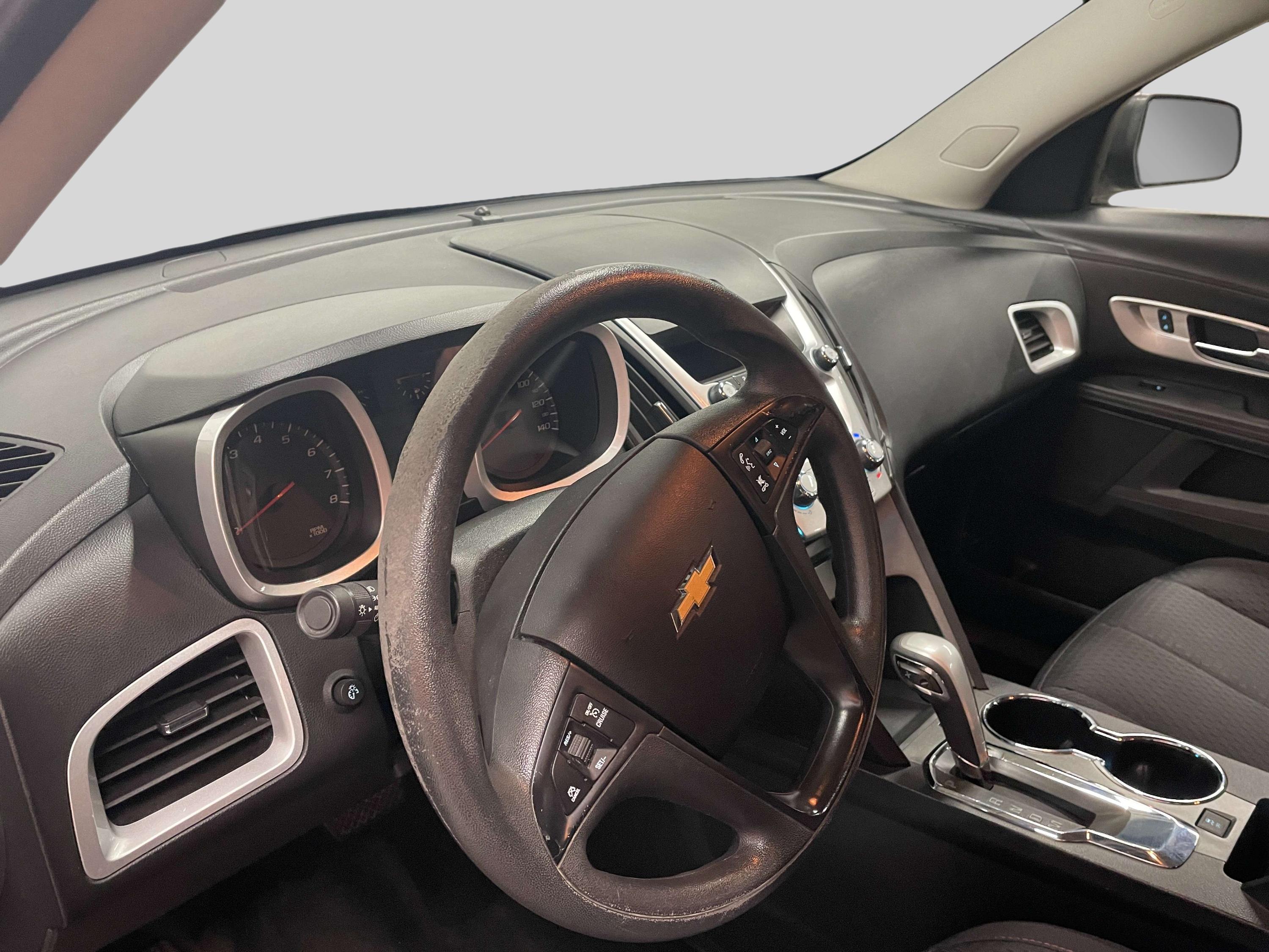 2013 Chevrolet Equinox LS photo 10