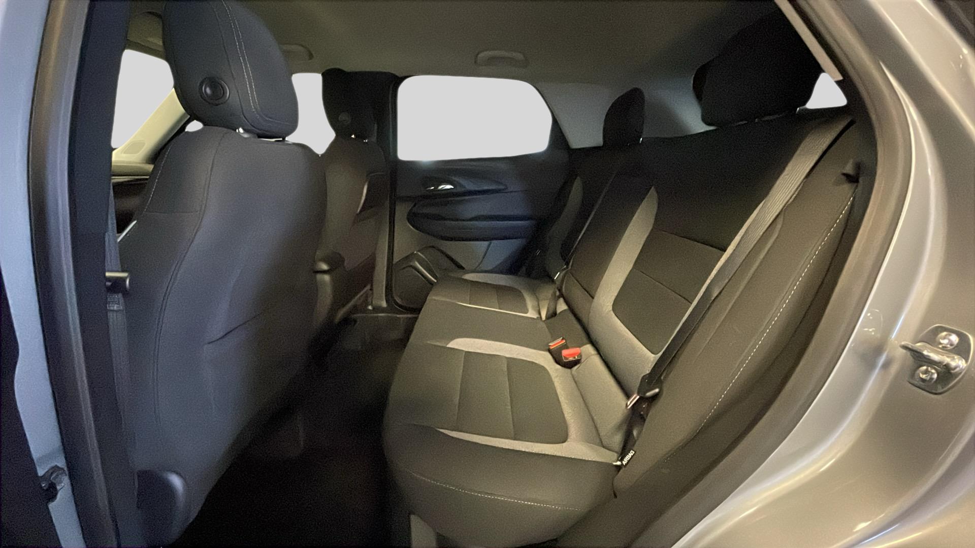 2026 Chevrolet Trailblazer LT photo 13