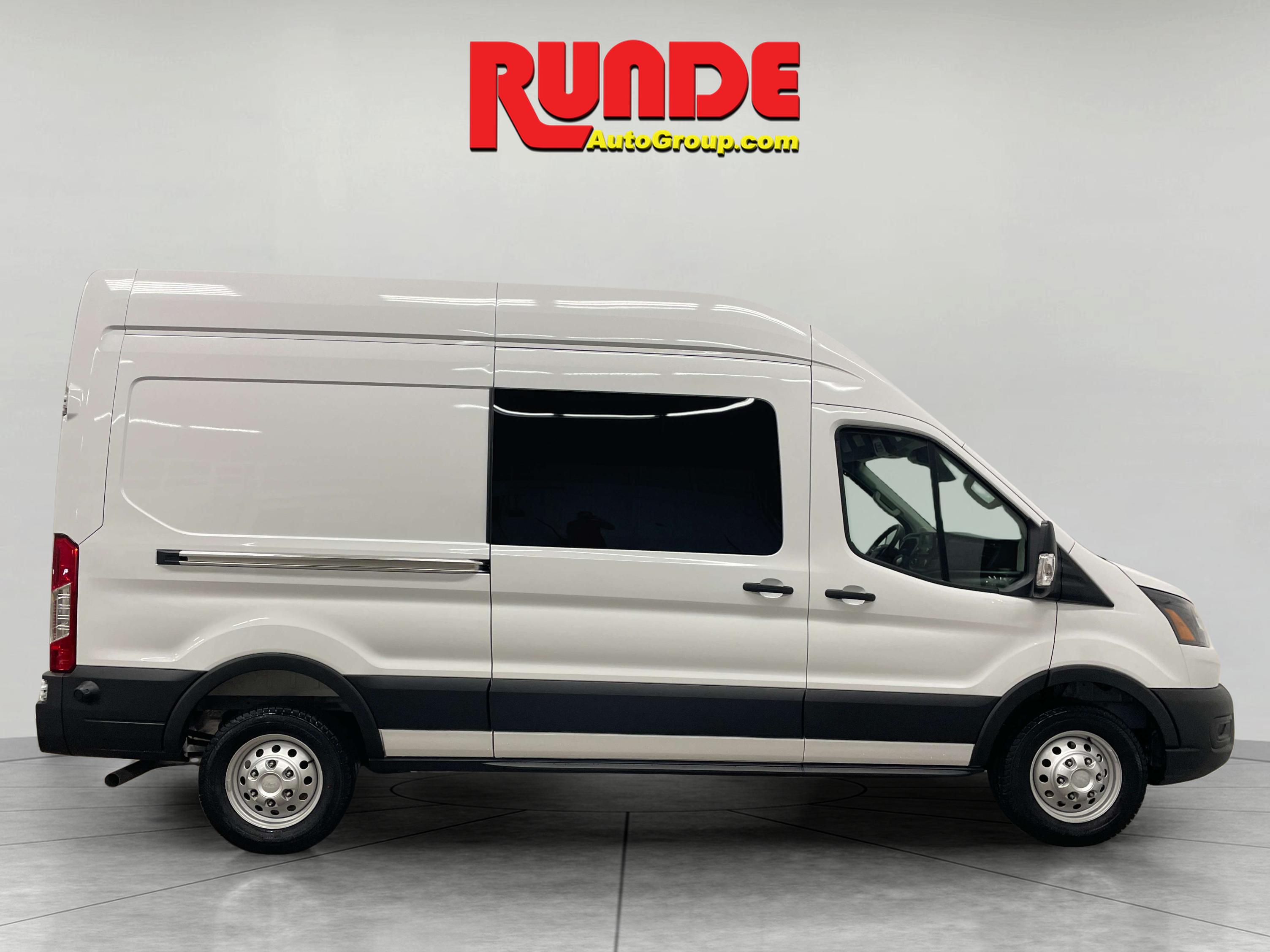 2025 Ford Transit Van Cargo photo 3