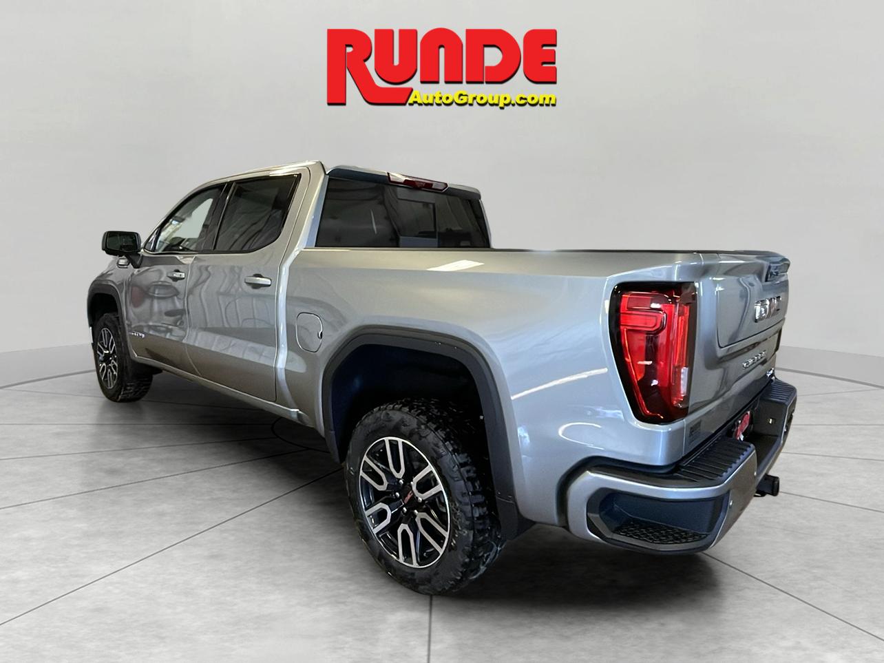 2026 Gmc Sierra 1500 AT4 photo 3