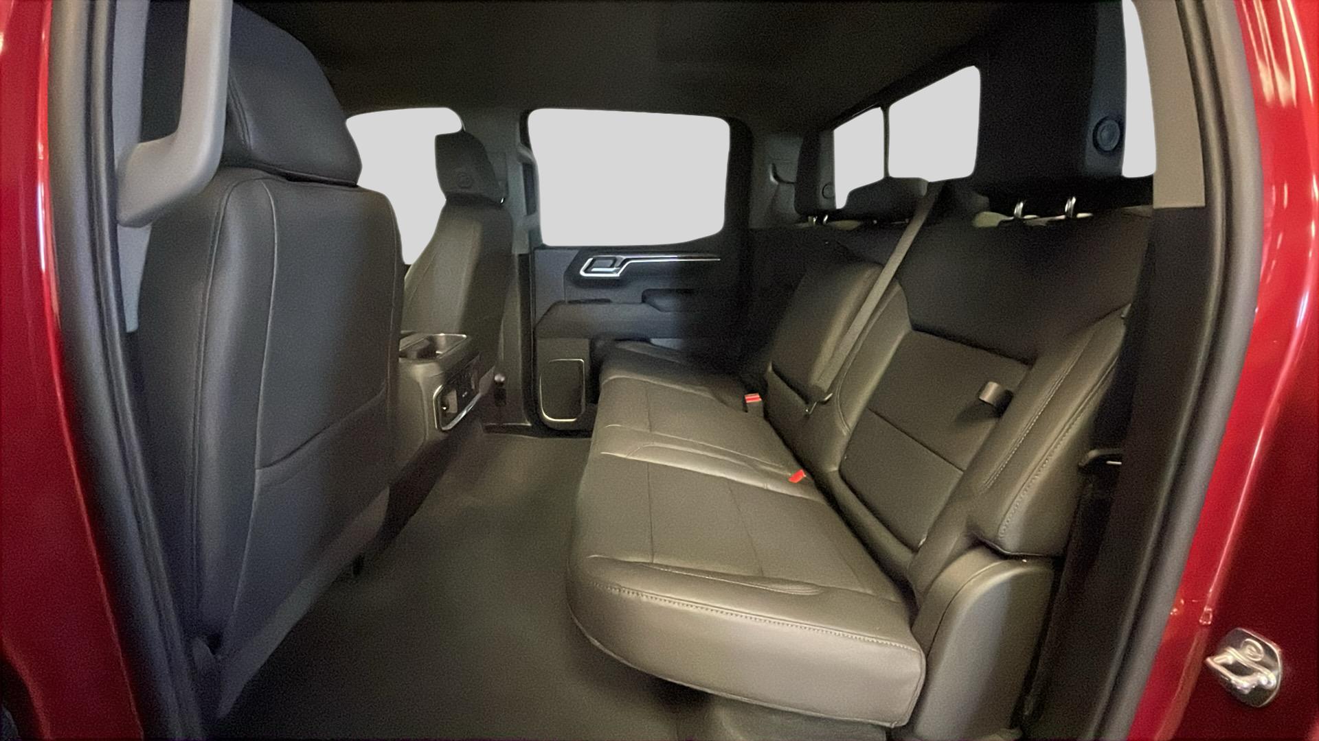 2026 Chevrolet Silverado 1500 LTZ photo 13